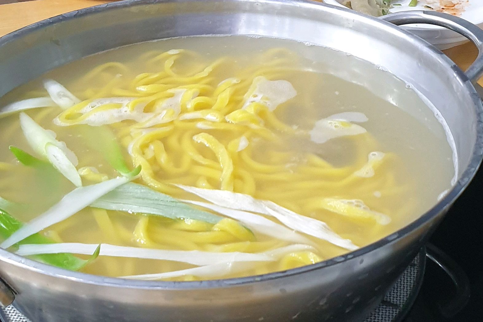 
서울시 강동구 둔촌동 맛집 황도바지락칼국수