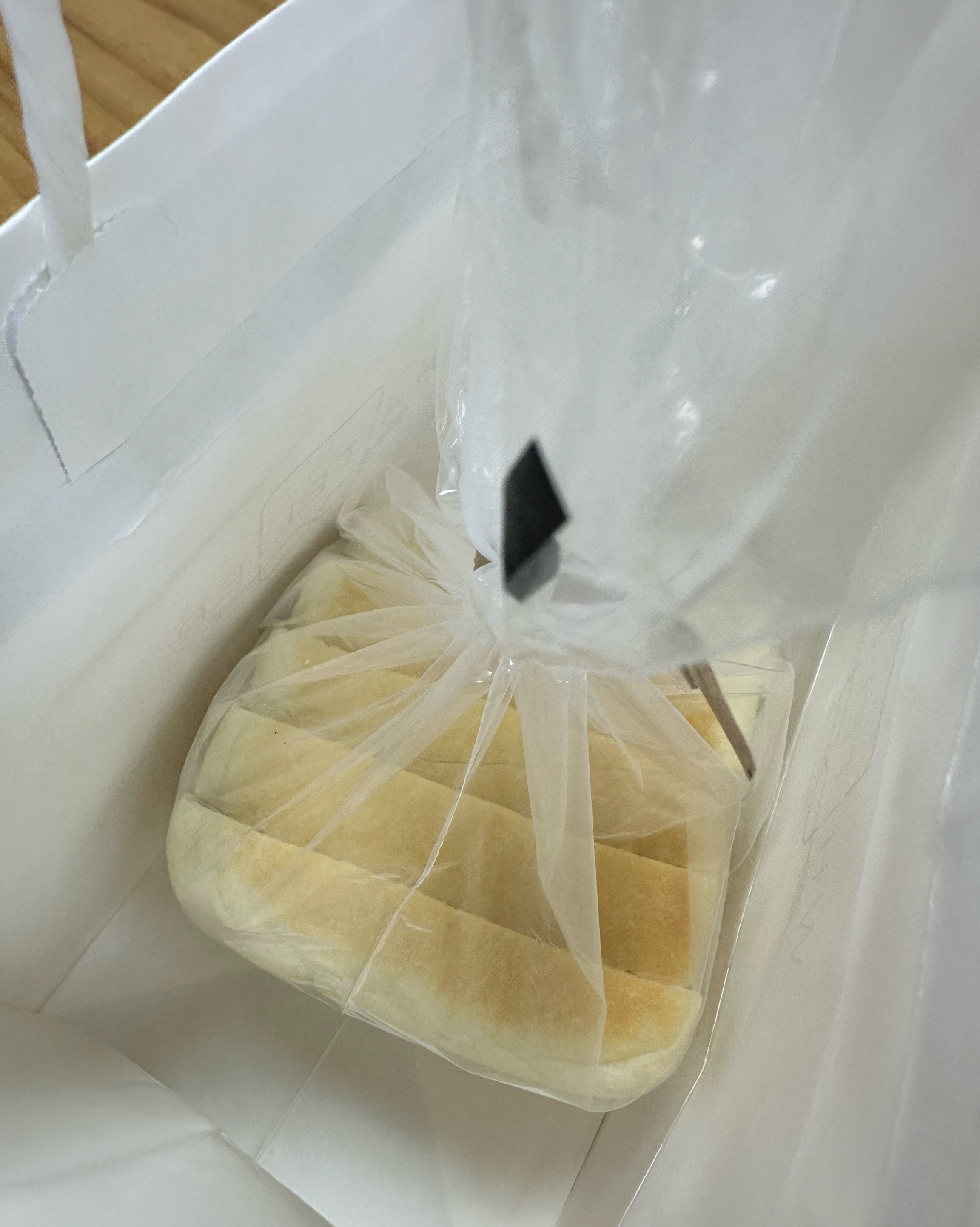 하도 맛있다고 해서 사먹었는데 맛있네요~~! - 동래 맛집 화이트리에 동래점