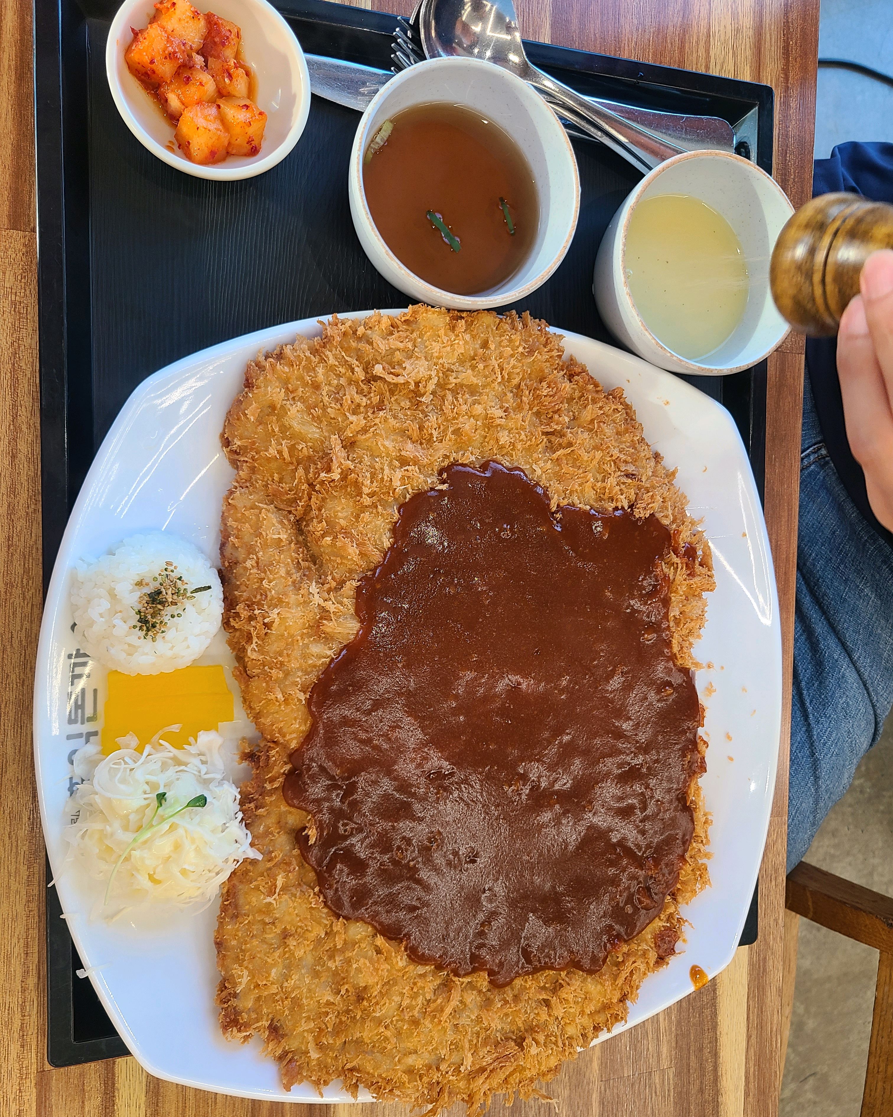 오랜만에 홍익돈까스 먹고싶어서 갔는데 맛있게 먹었어요! - 화성 봉담 맛집 홍익돈까스 봉담점