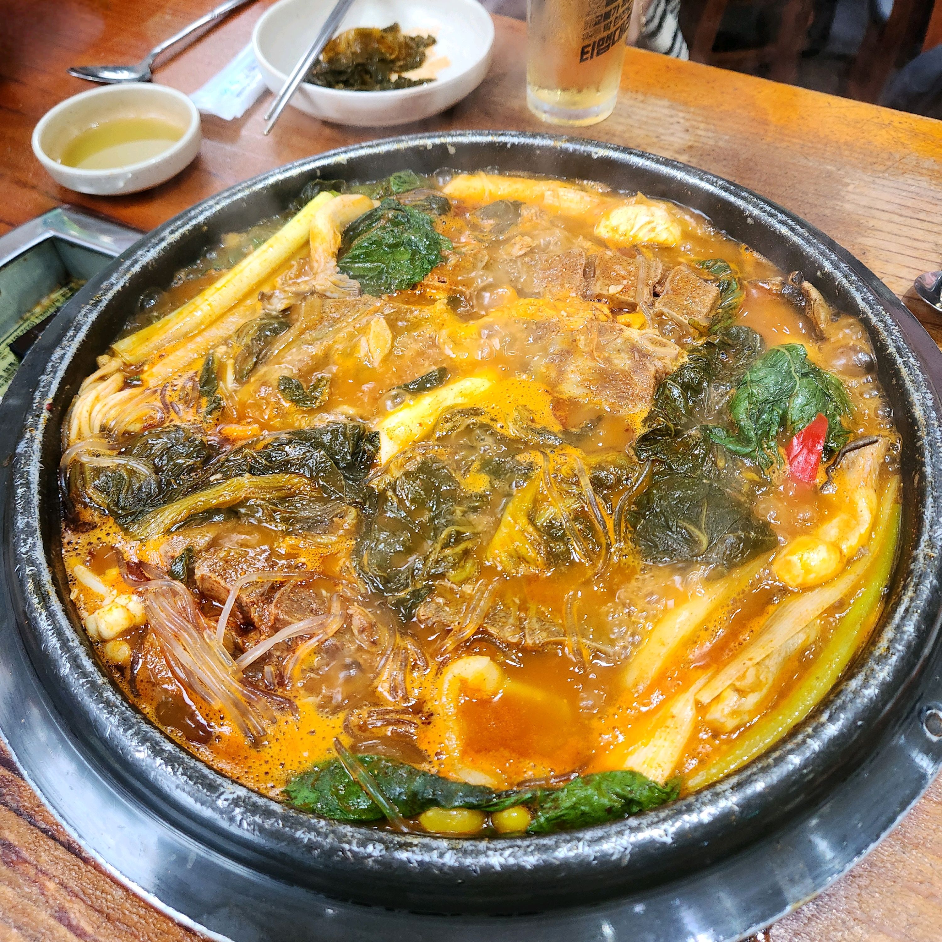 
서울시 중랑구 신내동 맛집 한동길뼈다귀감자탕 신내본점