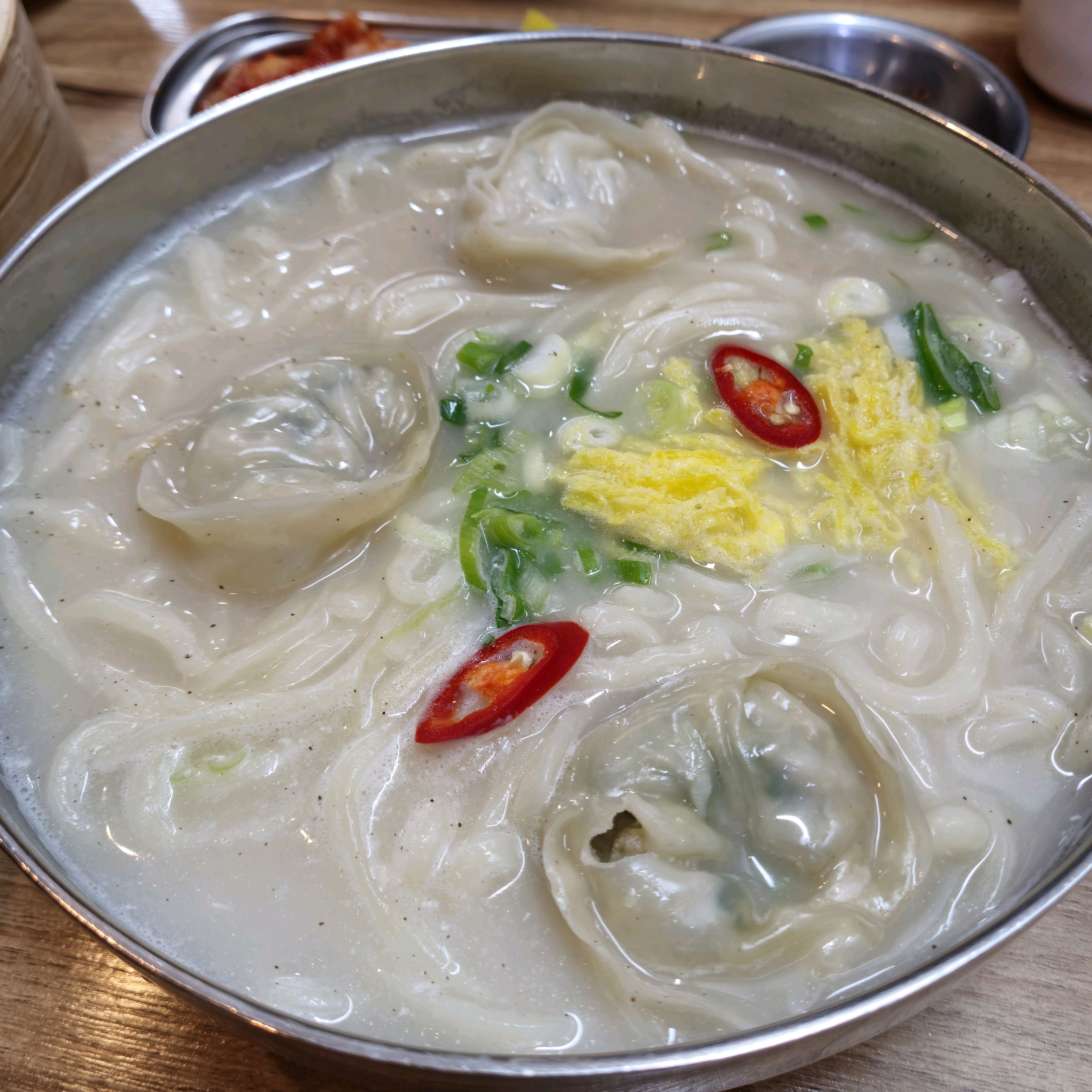 
천안역식당 마약만두 앤 칼국수