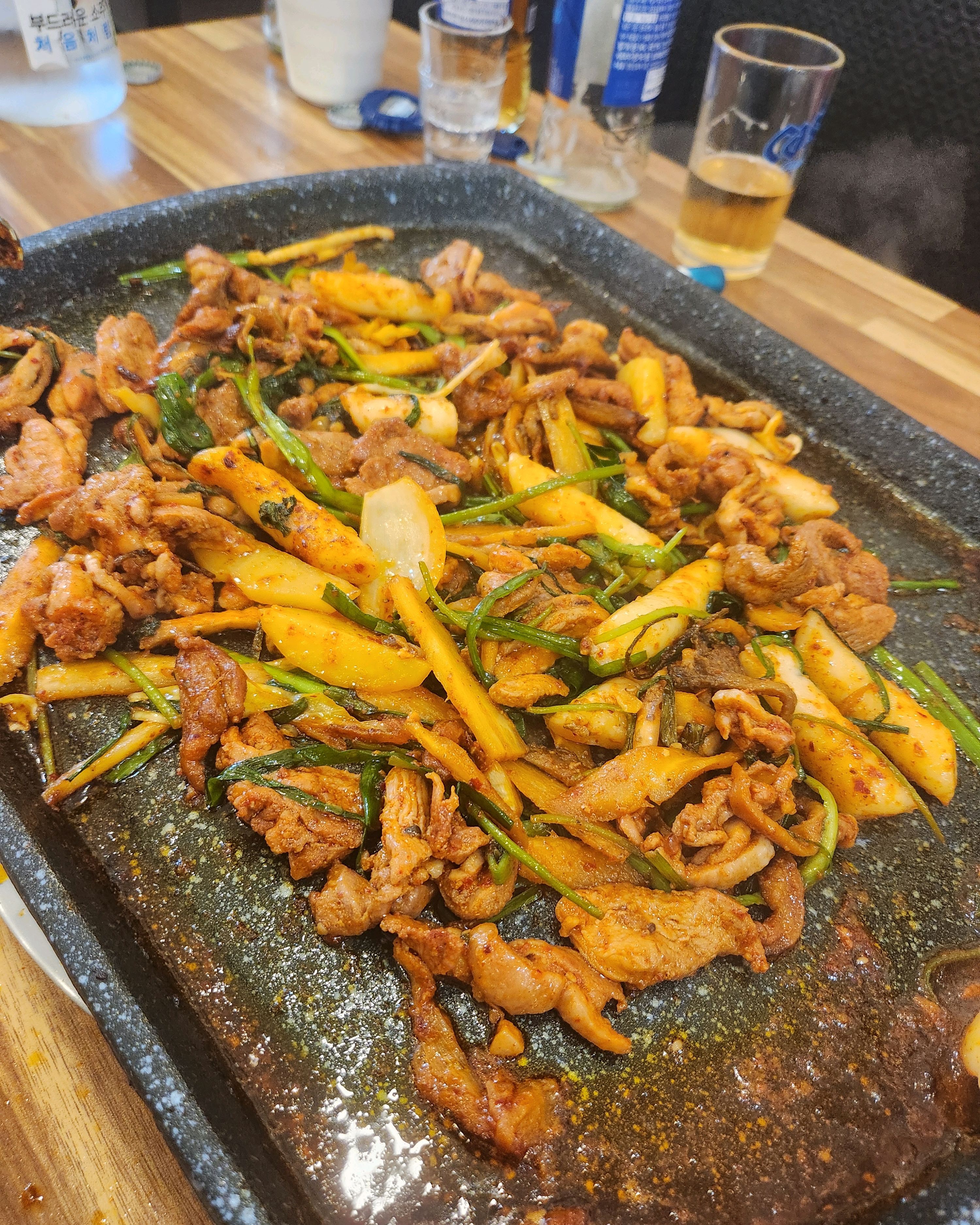 경기도 여행가서 먹던맛. 양도 많고 친절하셔서 재방문 예정 - 천호동 맛집 천호유황오리주물럭