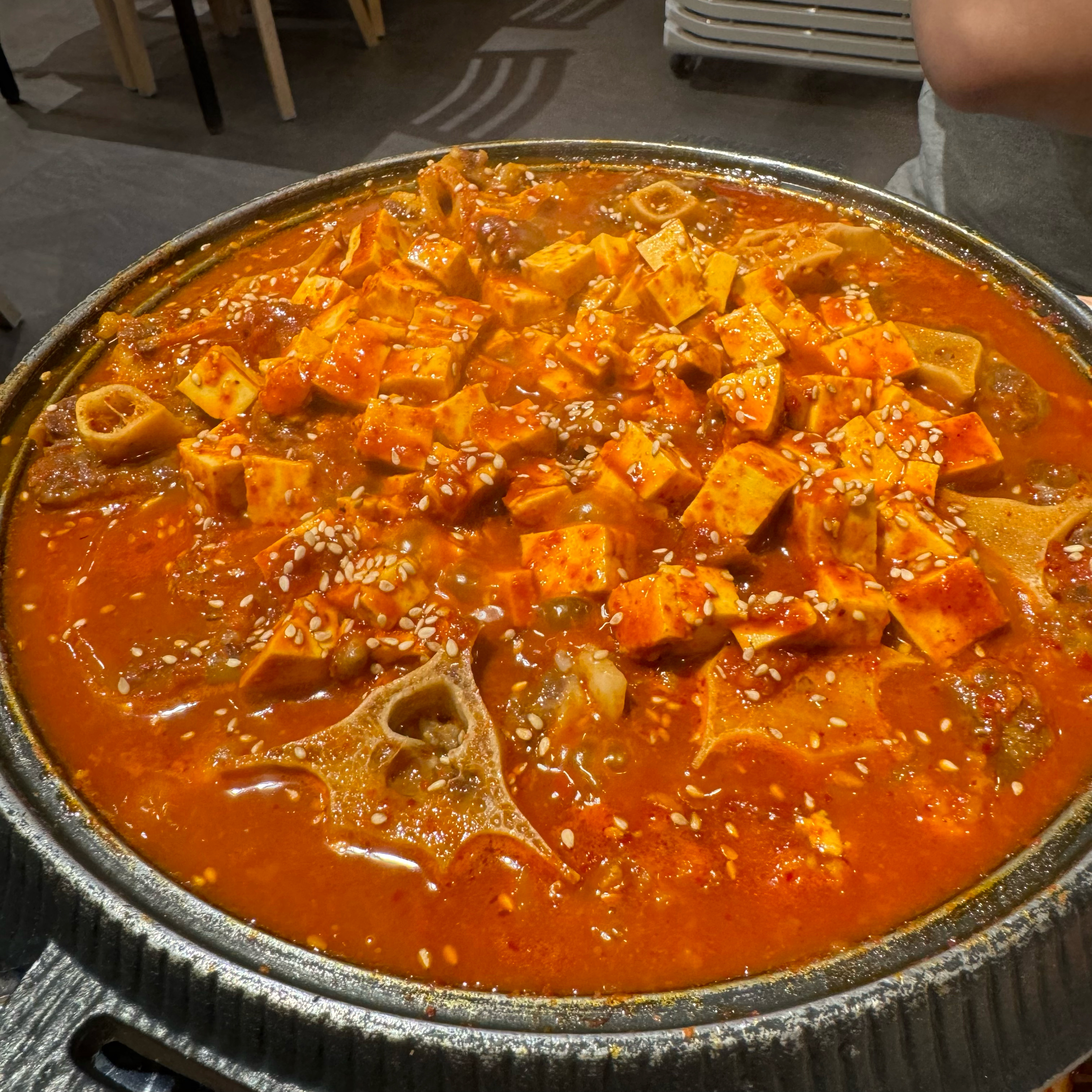 J로써 리뷰를 보고 한건이 안좋게 쓰여있어서 반신반의 - 불당동 맛집 봉달이꼬리집