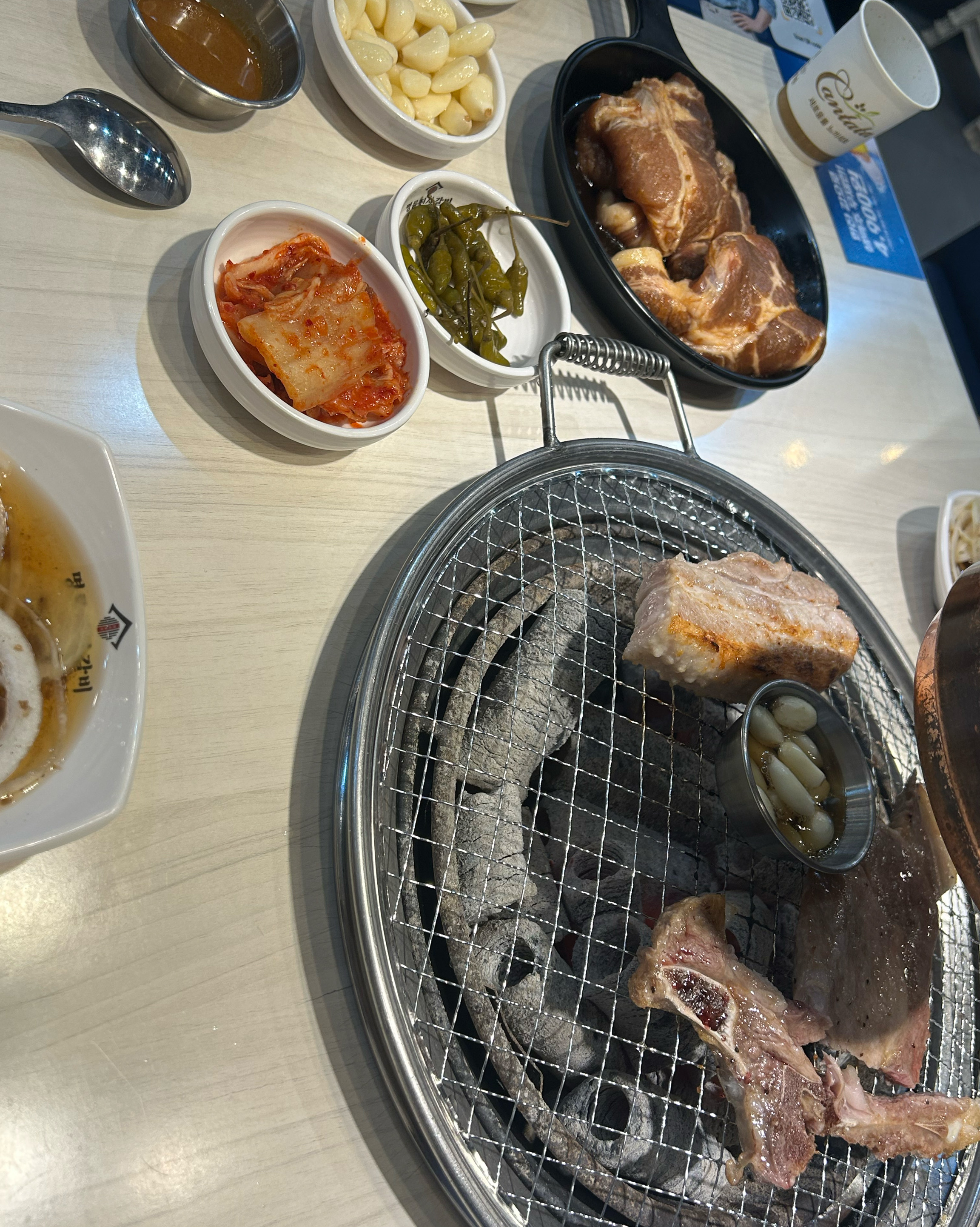 오늘 저녁에 남자친구와 방문했습니다 리뷰같은거 정말 잘 안쓰는데 꼭 올리고싶은 일이 있어서