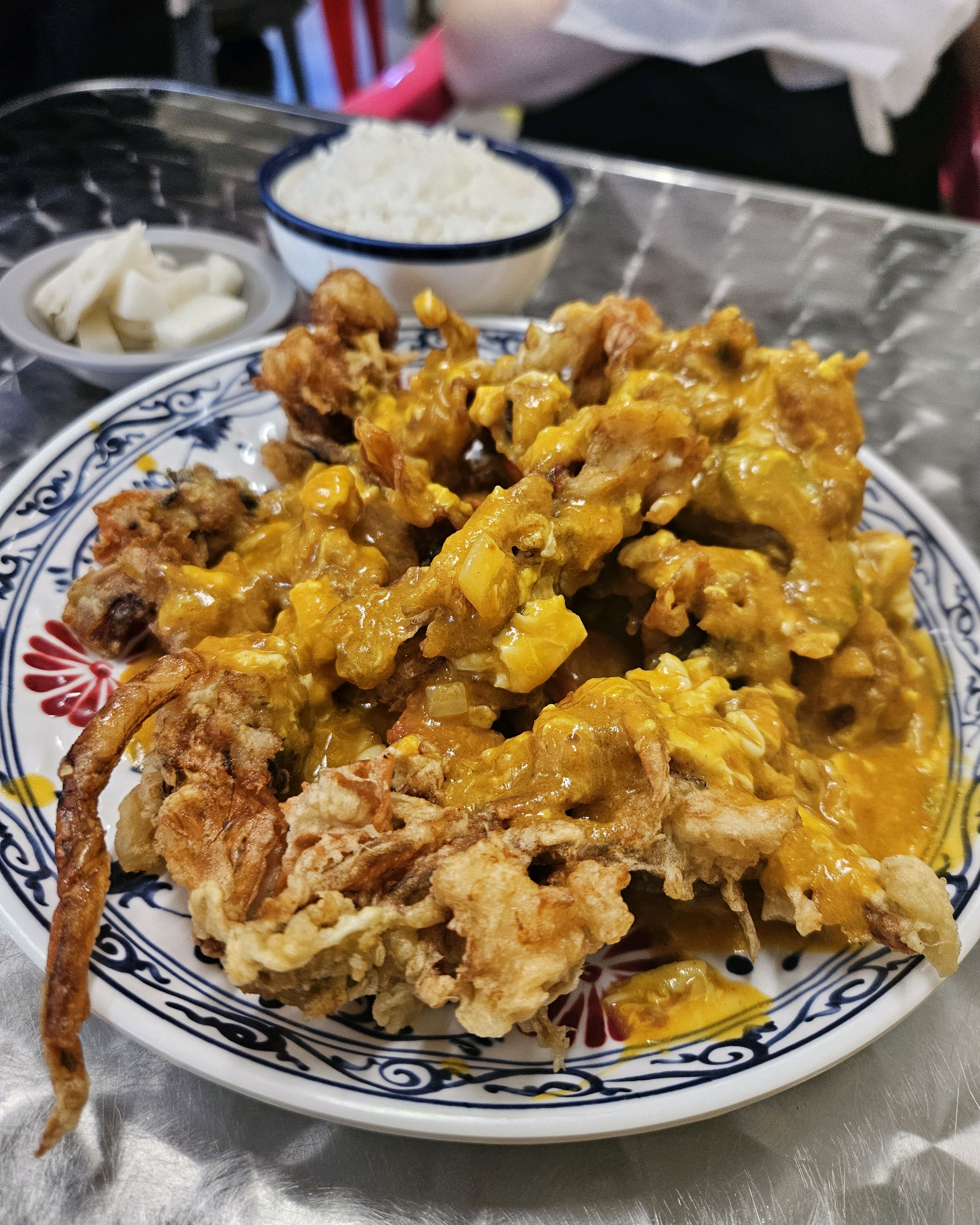 볼일있어 천호역 근처 갔다가 발견한 식당... 팟타이 좋아하는 우리 점심은 저기로 당첨!