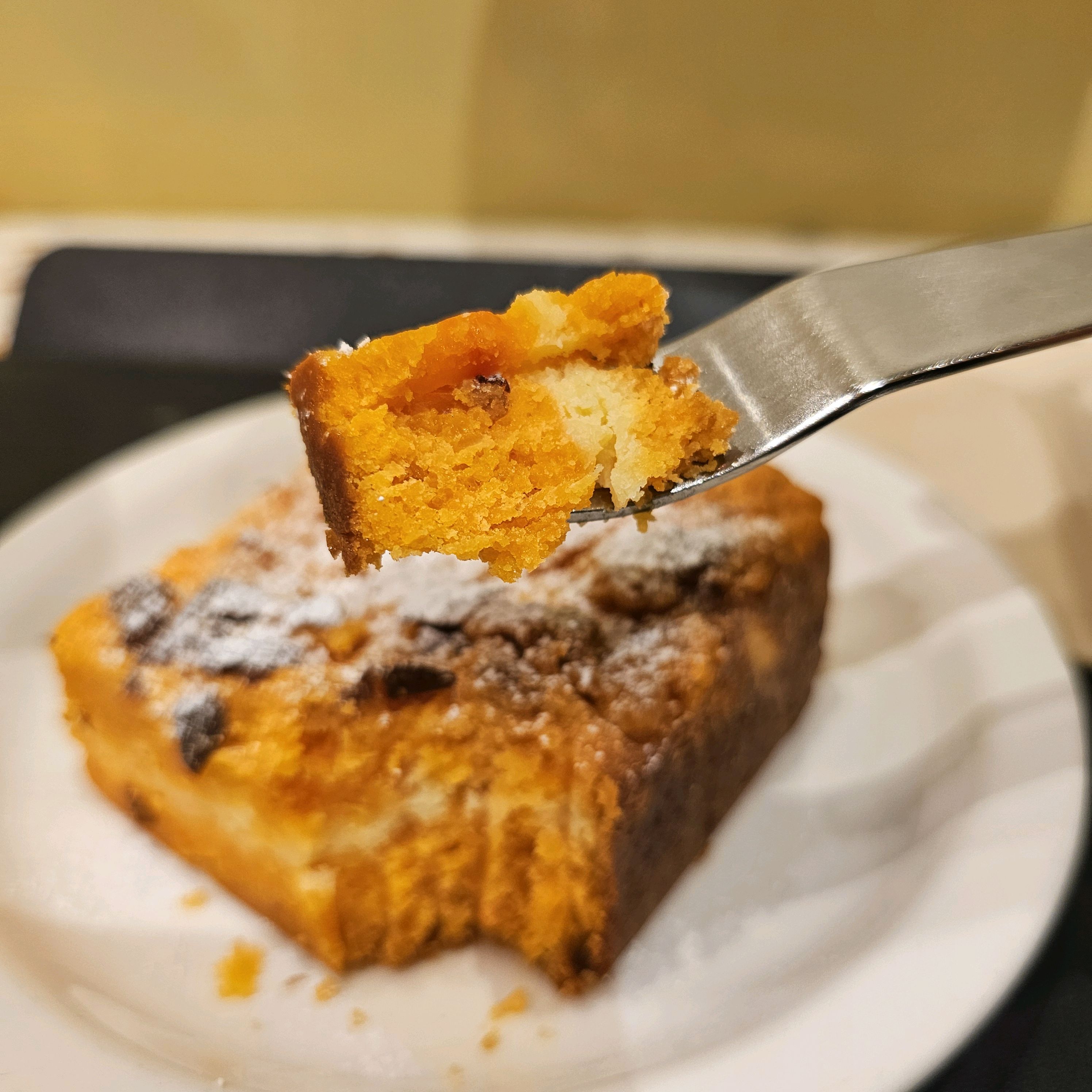 황치즈크렘블 비싼 것 같았지만 - 천호동 맛집 그레인바운더리 천호점