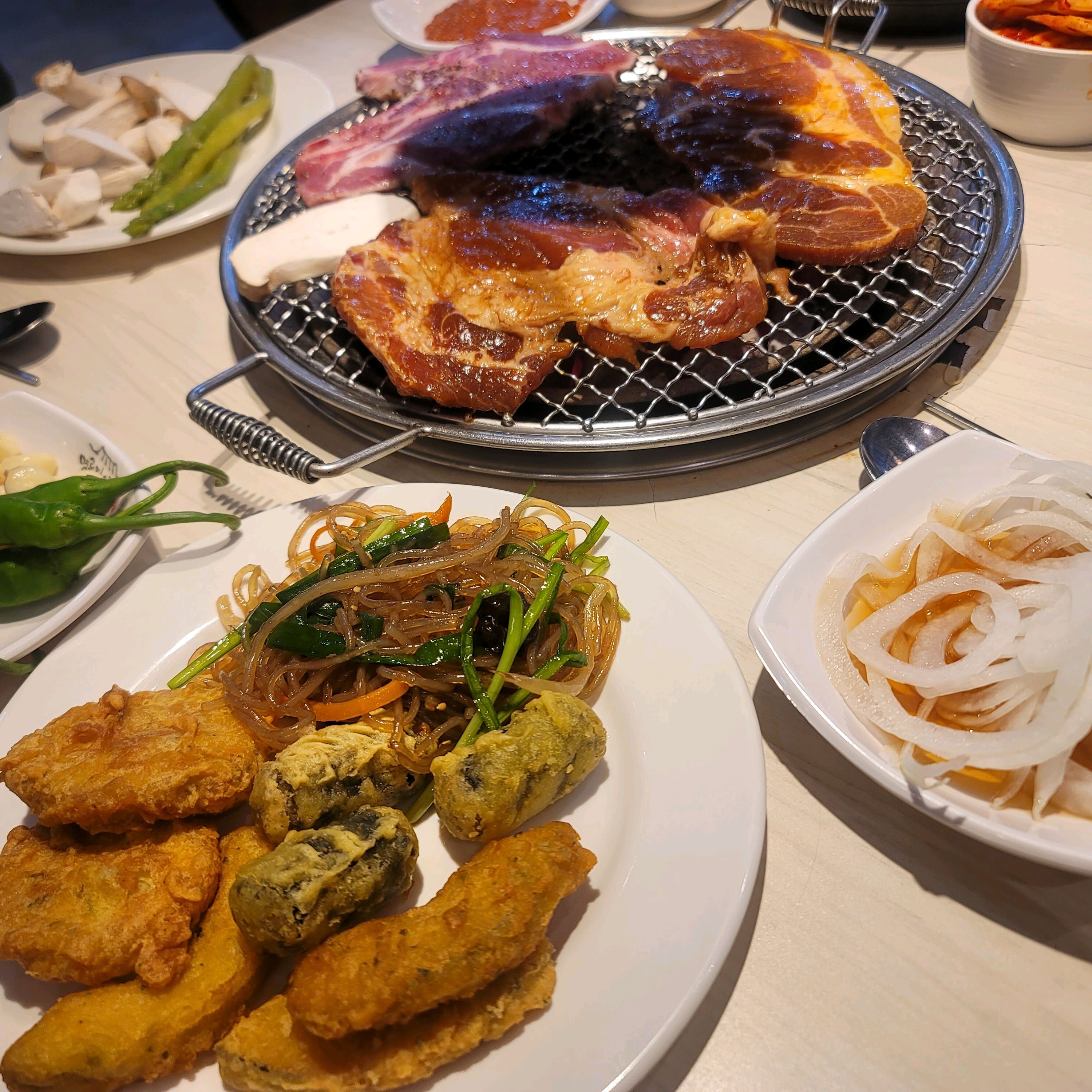 가까워서 가봤습니당 ㅎㅎ갈비 2접시~ - 청천동 맛집 명륜진사갈비 부평아이즈빌점