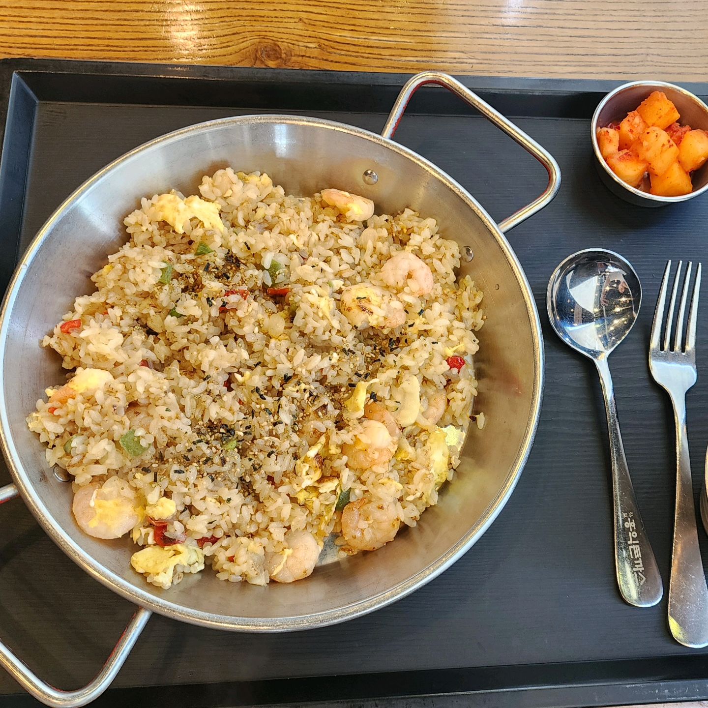 오랜만에 #홍익돈까스 방문. 사람이 너무 많았다. - 전주 효자동 맛집 홍익돈까스 전주효자점