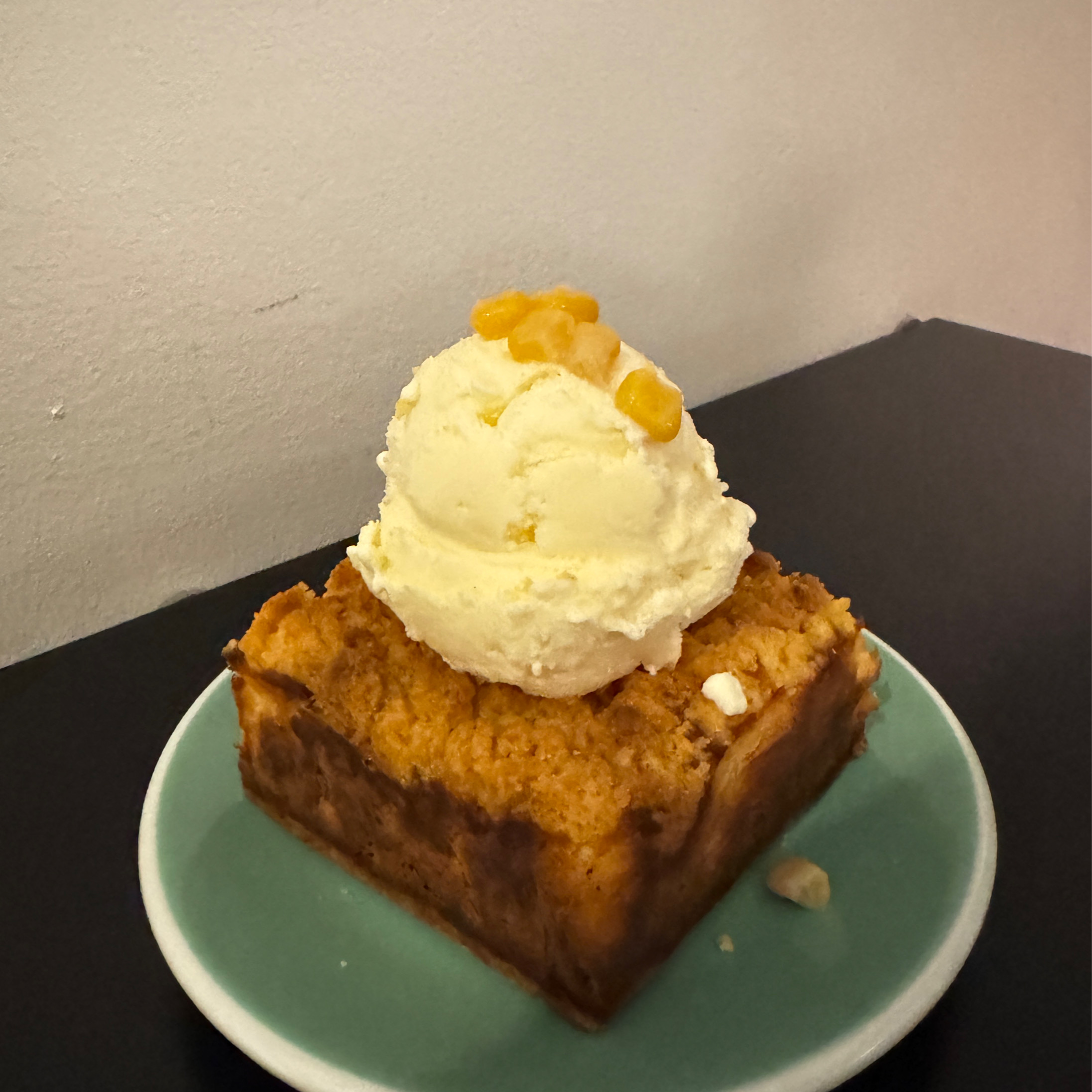 콘 디저트 특별하고 맛있어요! 😘 - 망원동 맛집 콘웰