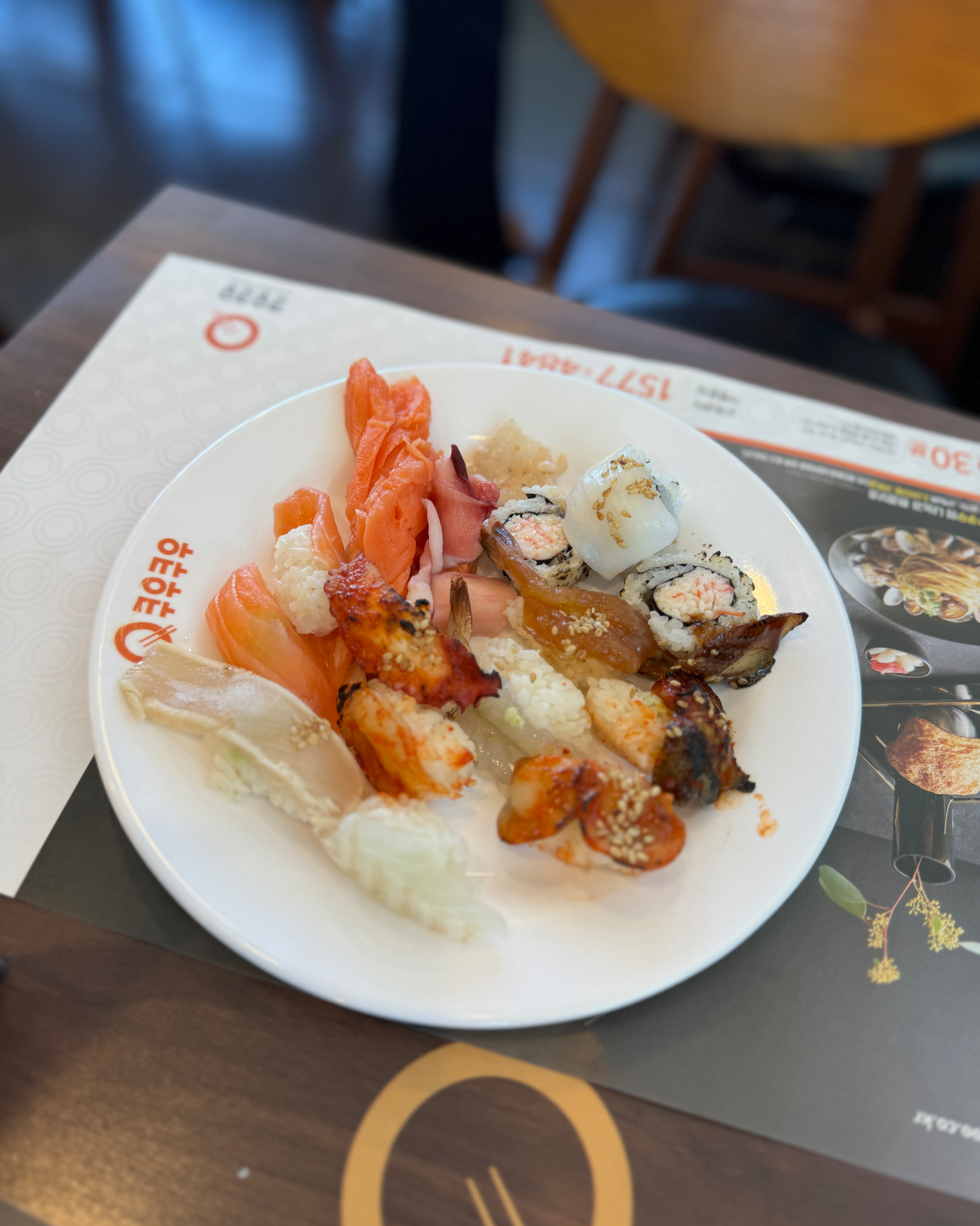 화장실 오픈,휴지거의 다 떨어져서 - 울산 동구 맛집 쿠우쿠우 울산동구점