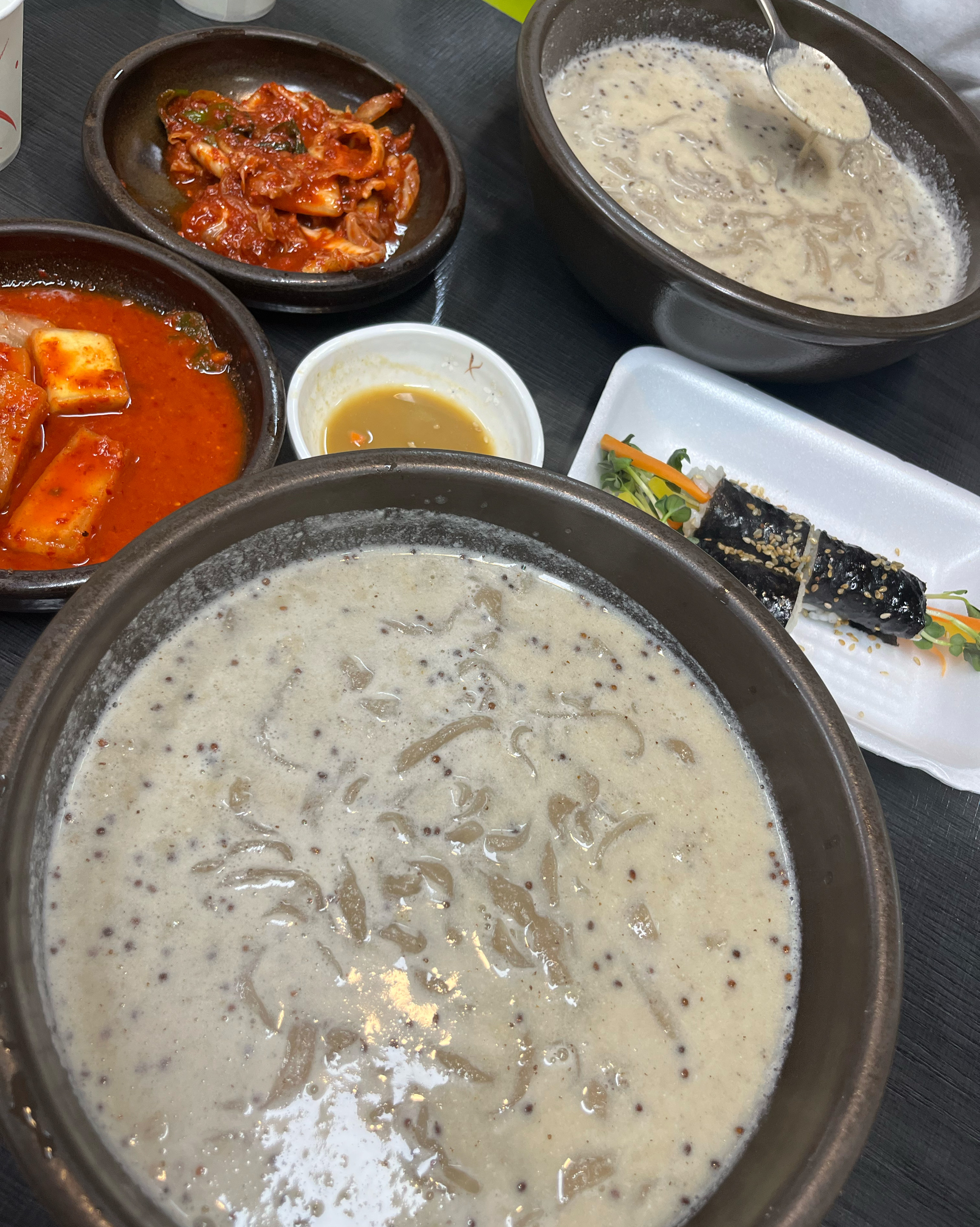 
올림픽공원역식당 함초밭 들깨칼국수