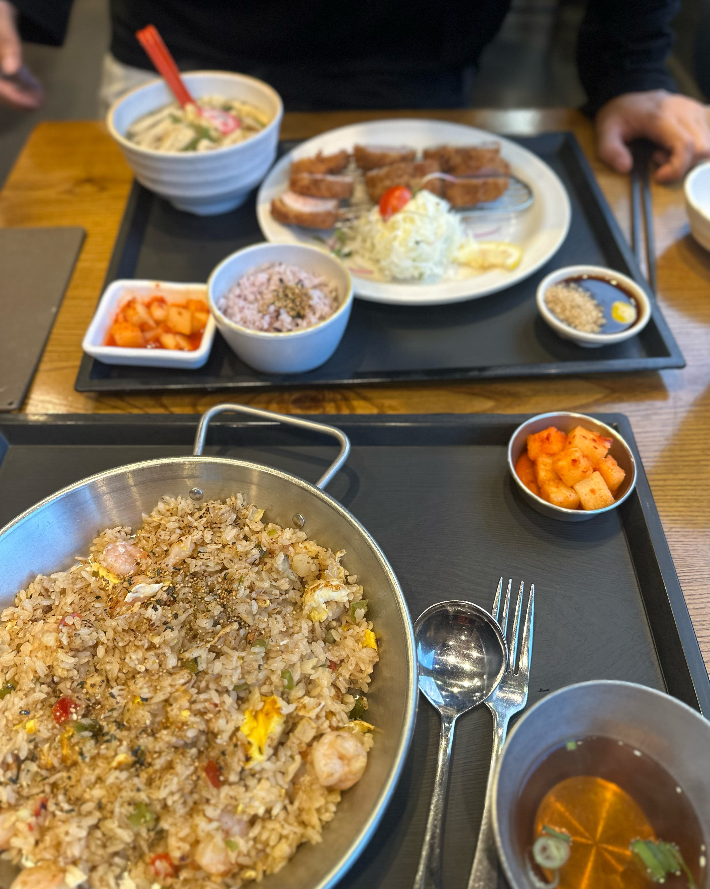 양 적어보이는데 먹다 보니많네요. - 전주 효자동 맛집 홍익돈까스 전주효자점