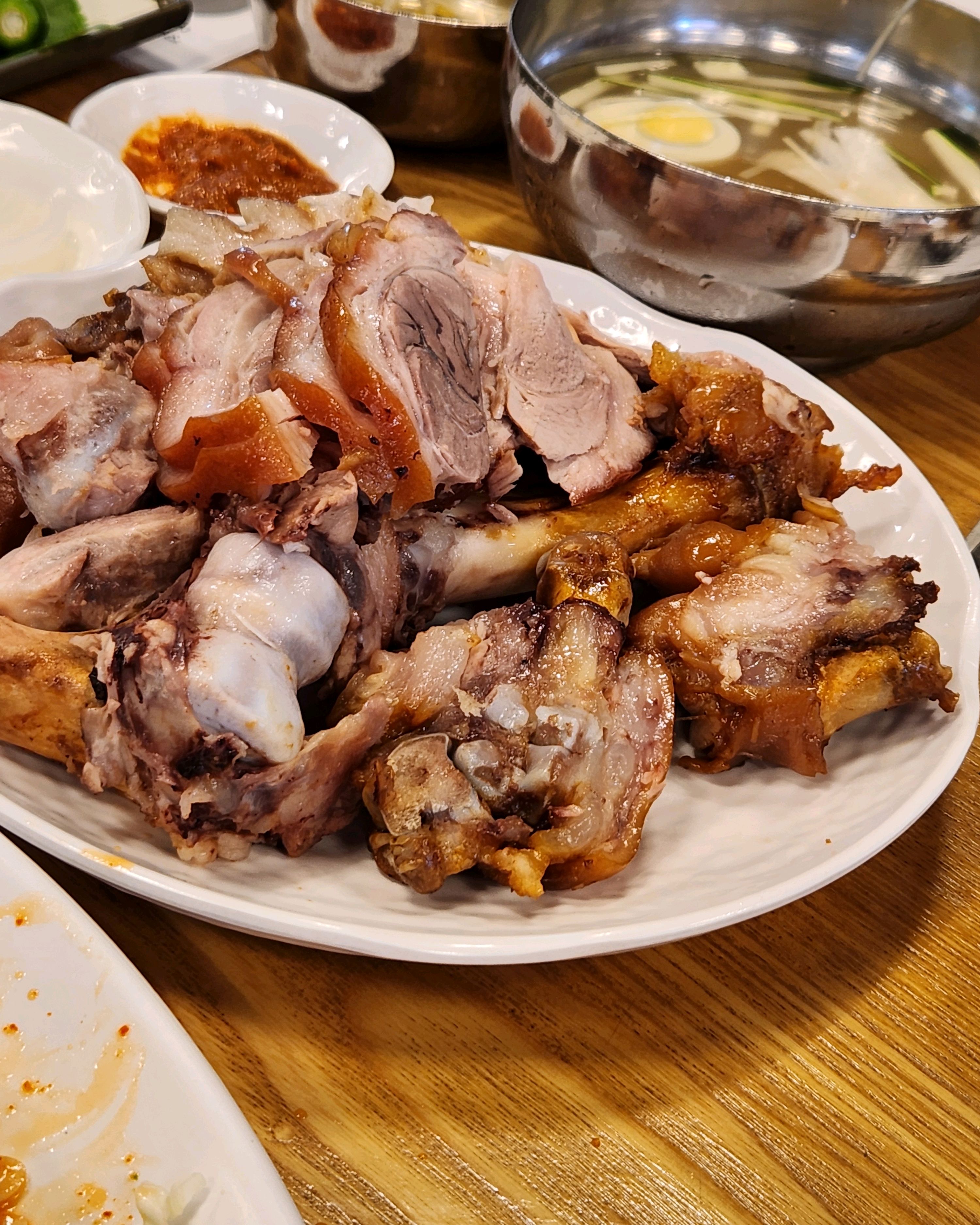 서울시 중구 장충동 맛집 원조1호장충동할머니집