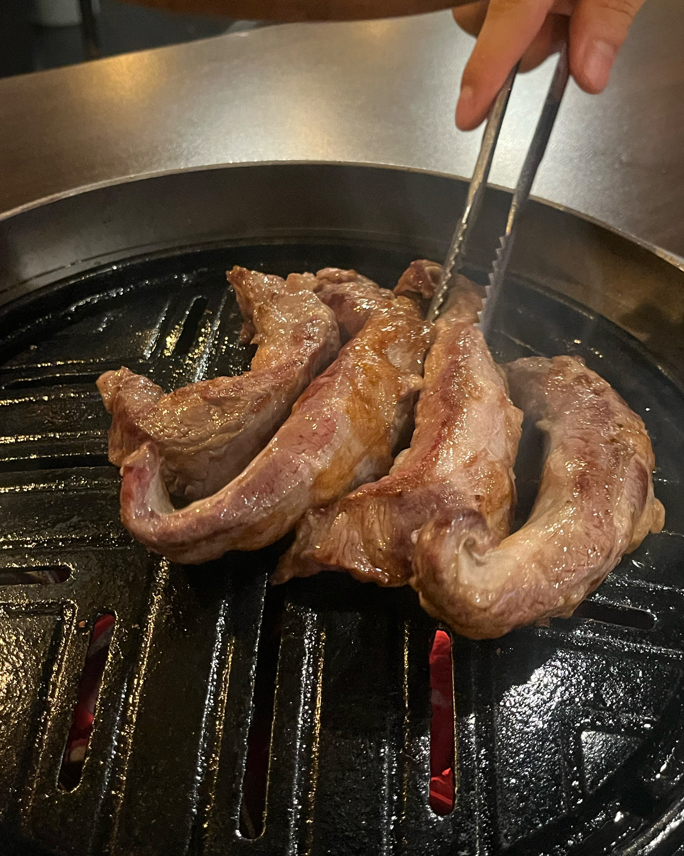 
신길역식당 서풍 돼지에 미친 사람들