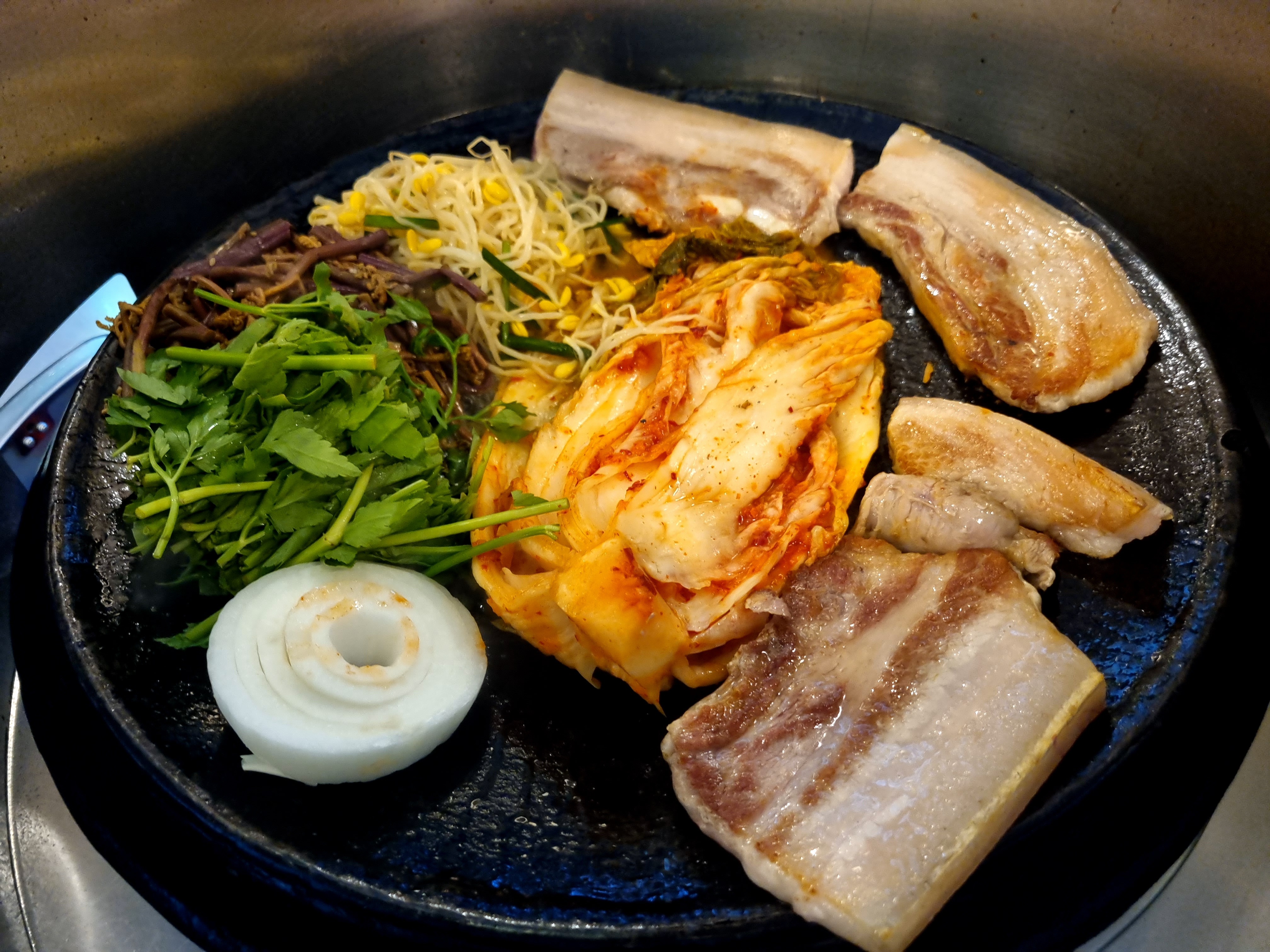 
서울시 마포구 염리동 맛집 무쇠뚜껑