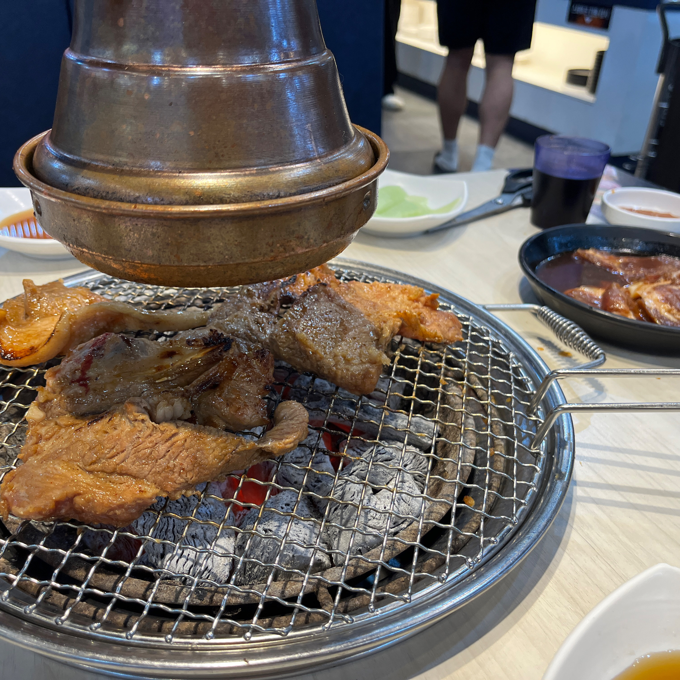 항상 가면 더 먹고 싶은 아쉬움에 배터지게 고기 먹습니다ㅎㅎ - 장안구 맛집 명륜진사갈비 수원파장점