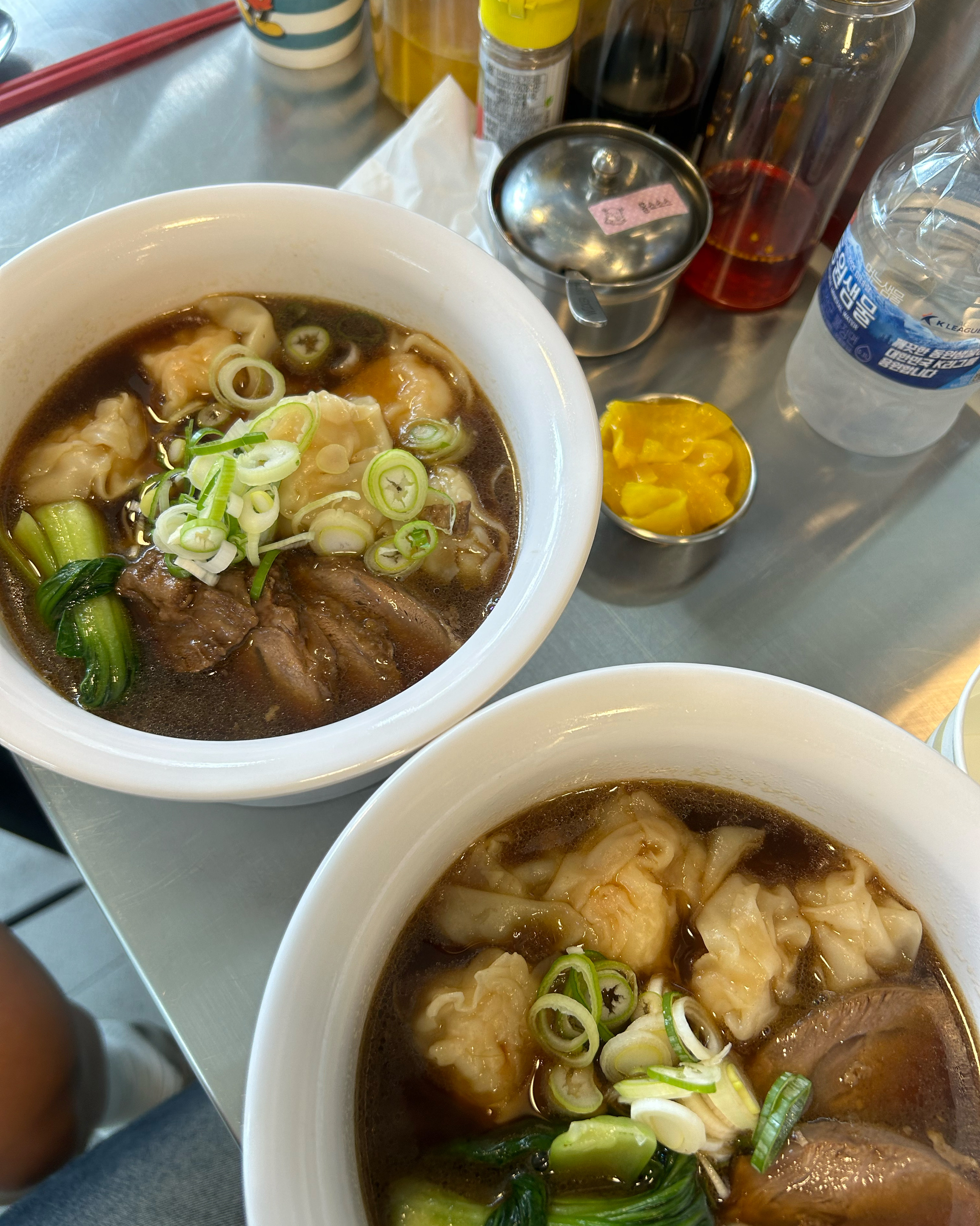 
청구역식당 진사부 우육면
