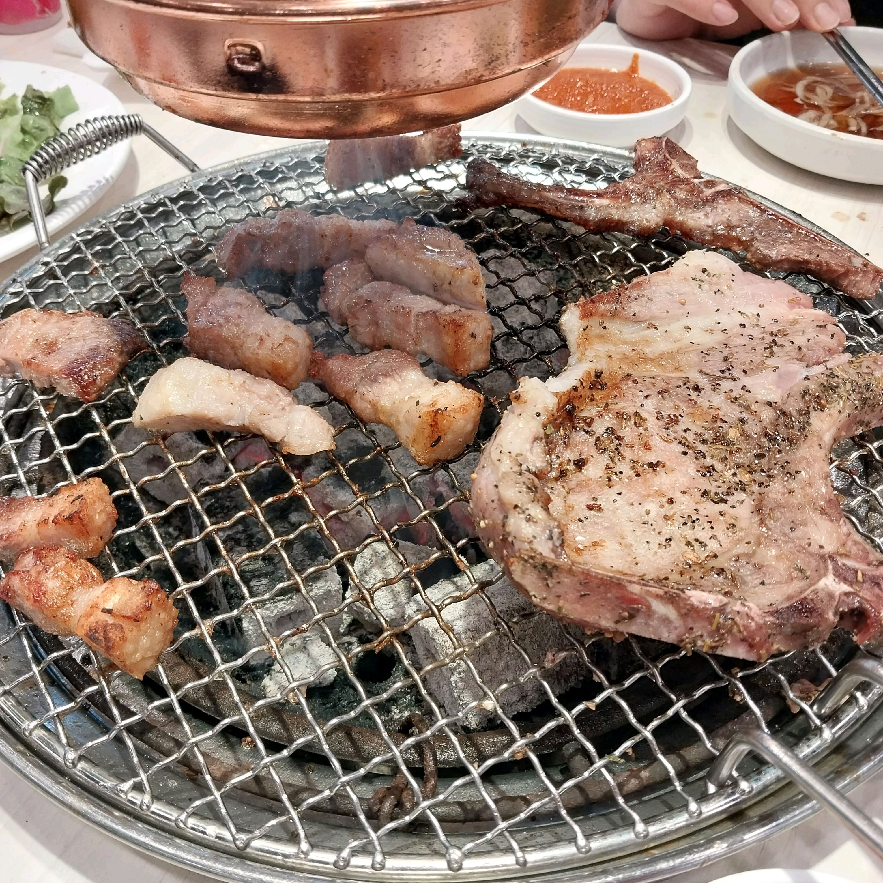 고기 다양하게 맛있게 먹었어요 - 신중동역 맛집 명륜진사갈비 부천중동점