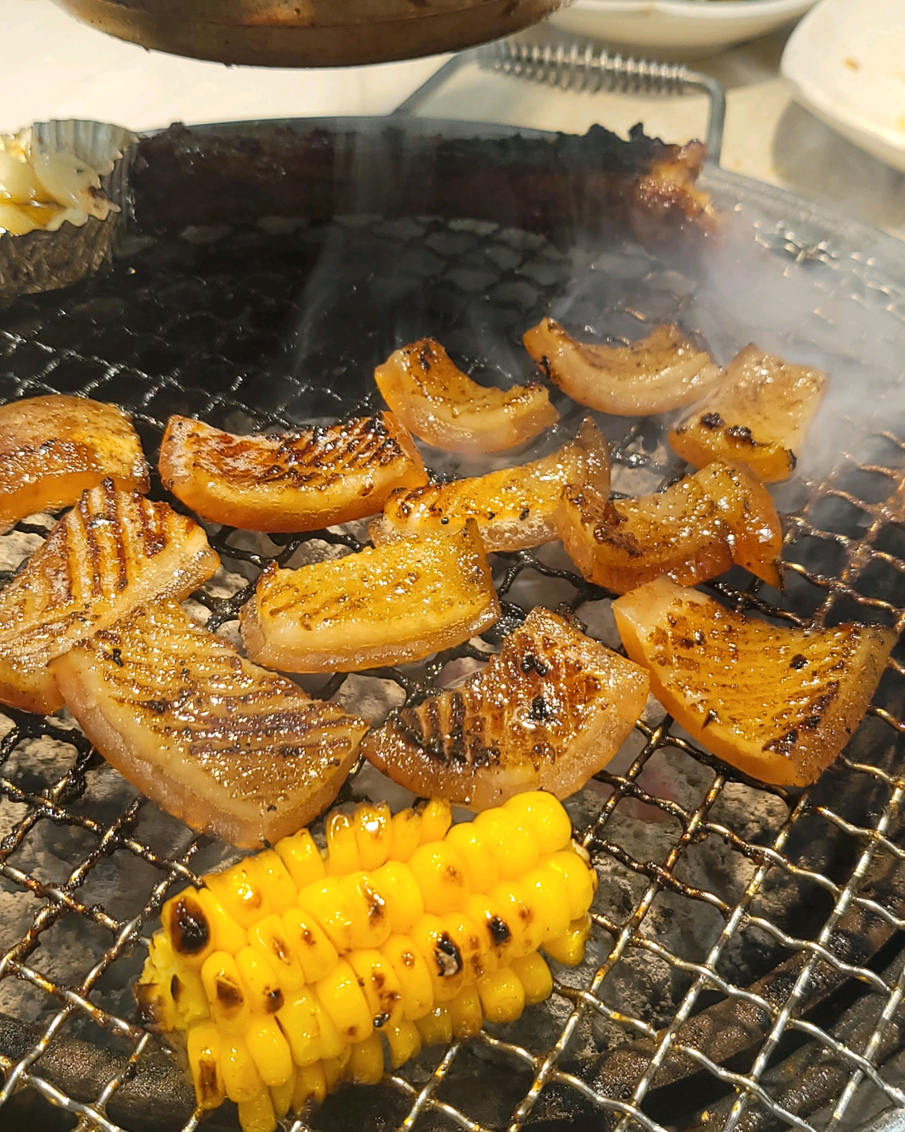늦은시간에 갔는데도 사람이 어마어마하게 많아서 놀랬어요 - 야당역 맛집 명륜진사갈비 야당점 24시