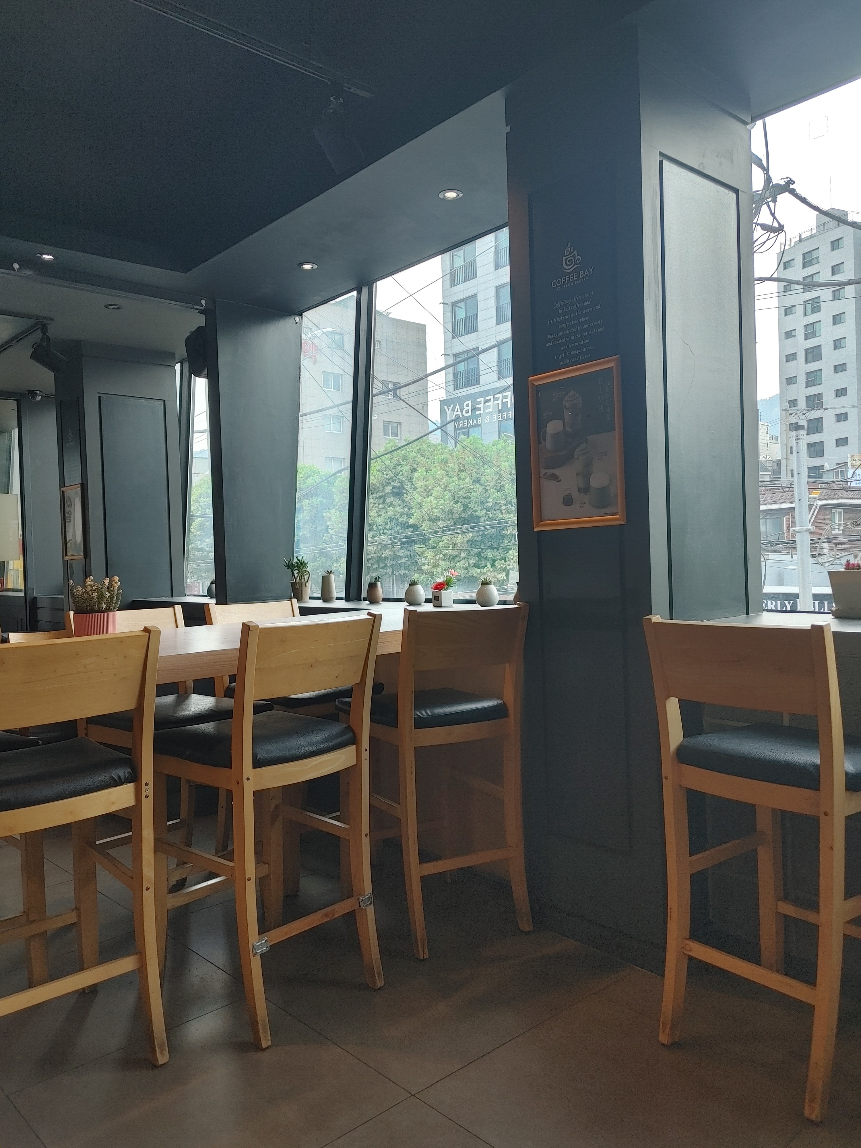 Bubble tea cafe near Sangbong station in Seoul, South Korea. Coffee Bay Myeonmok Station