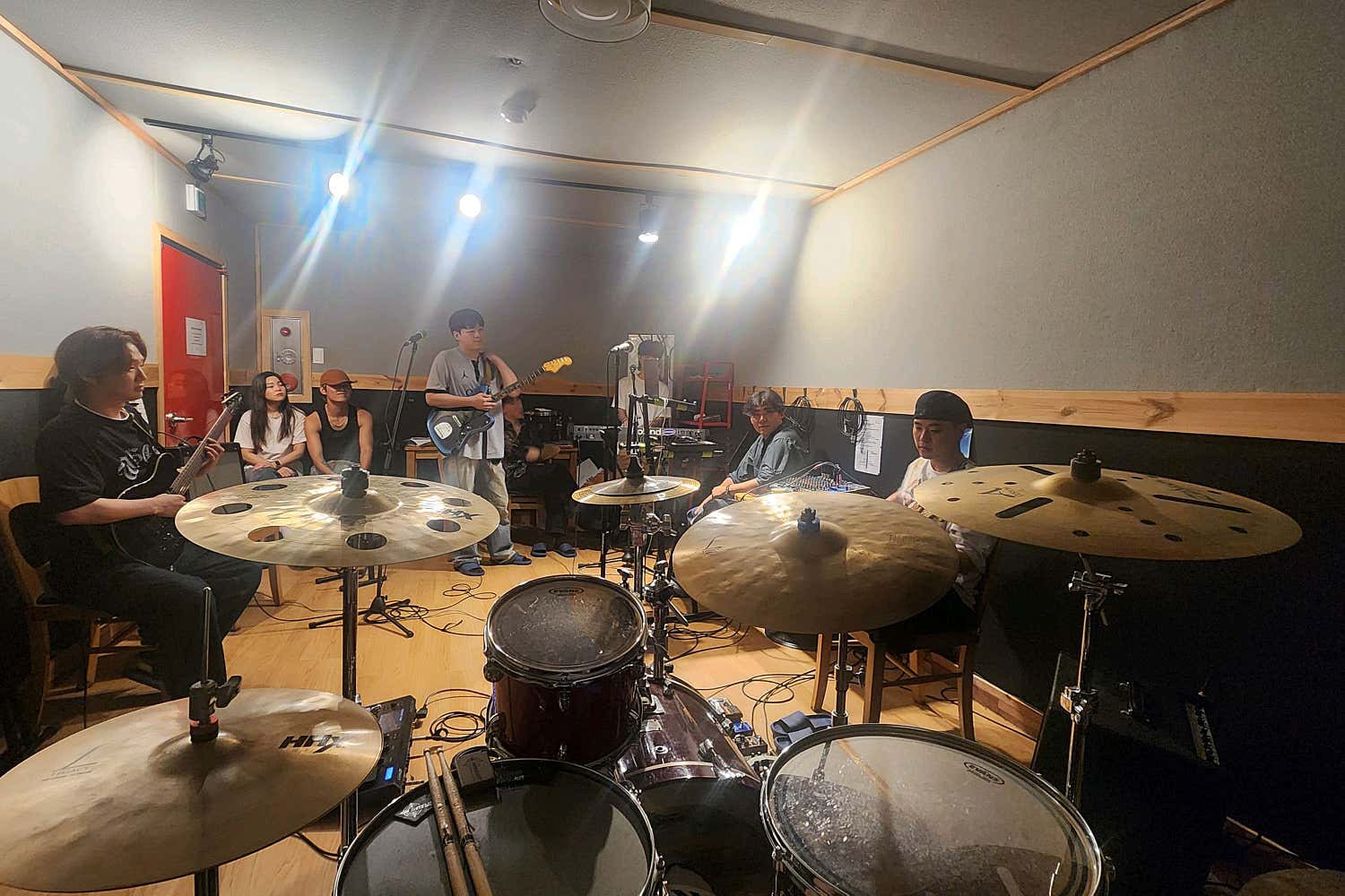 2번째 스튜디오 사진