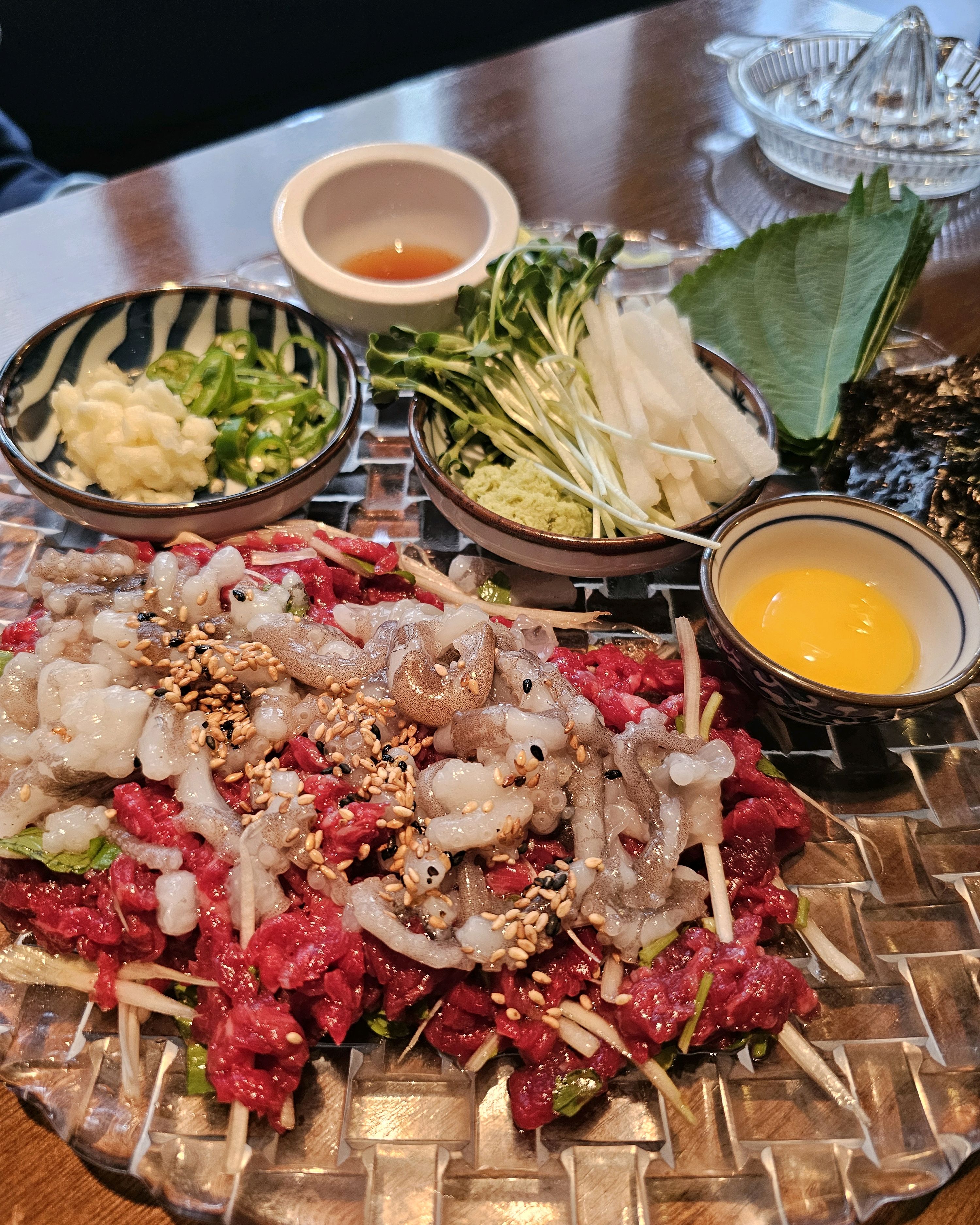  여의도역 바지락 술찜 육회관포차 여의도점