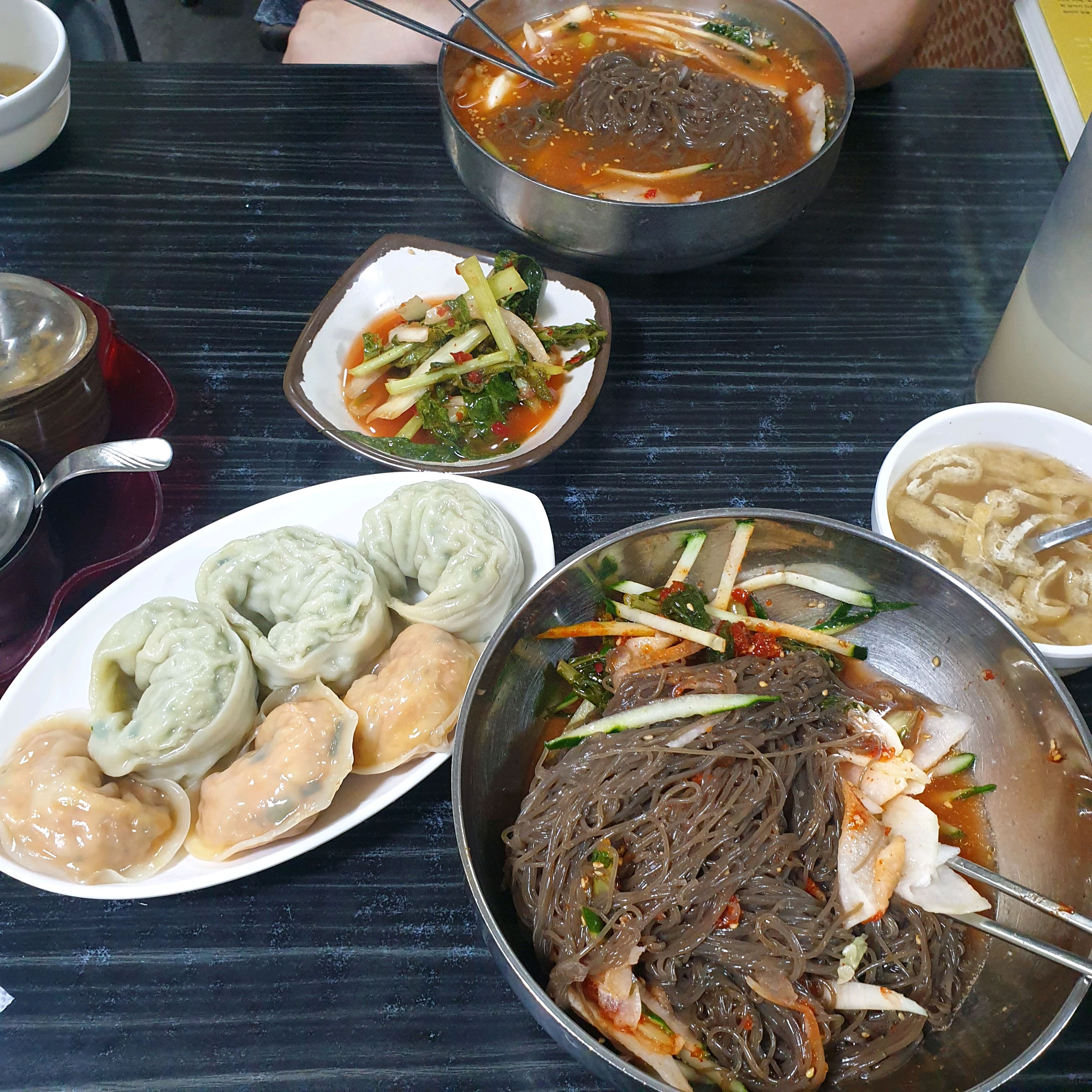 늘 다니던 곳만 가다가 한번 드러봤는데, 앞으로 여기만 가려구요. 친절하게 활기차게 맞아주