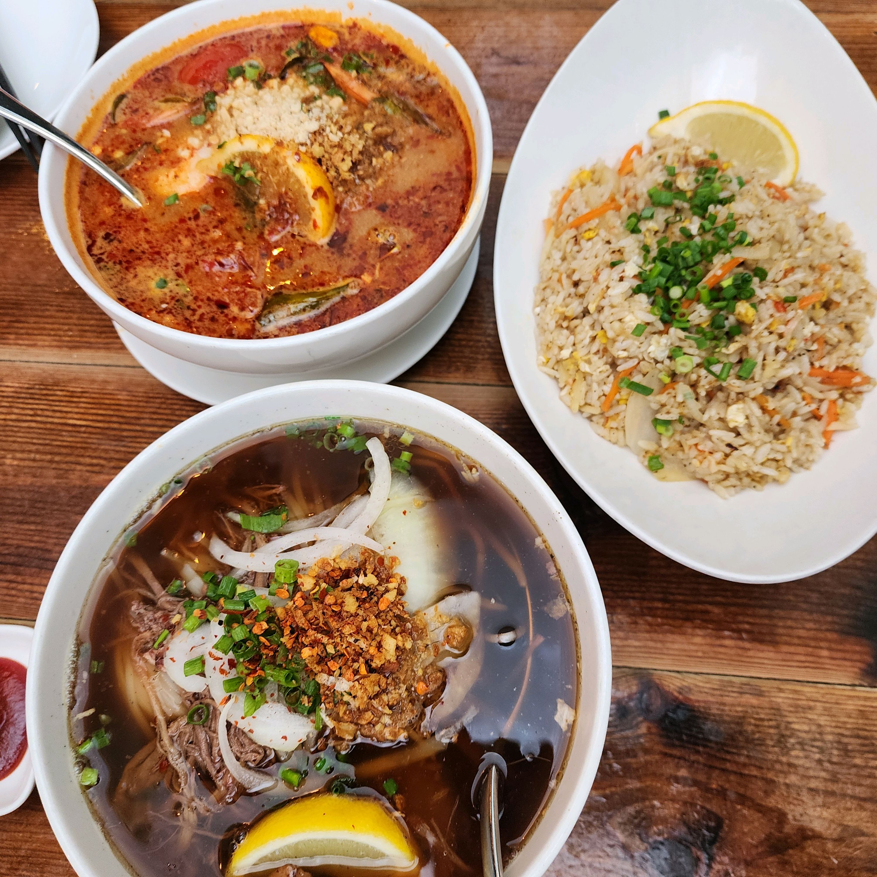 두종류쌀국수와 볶음밥(게살)주문!! - 송정 맛집 어밤부 송정본점