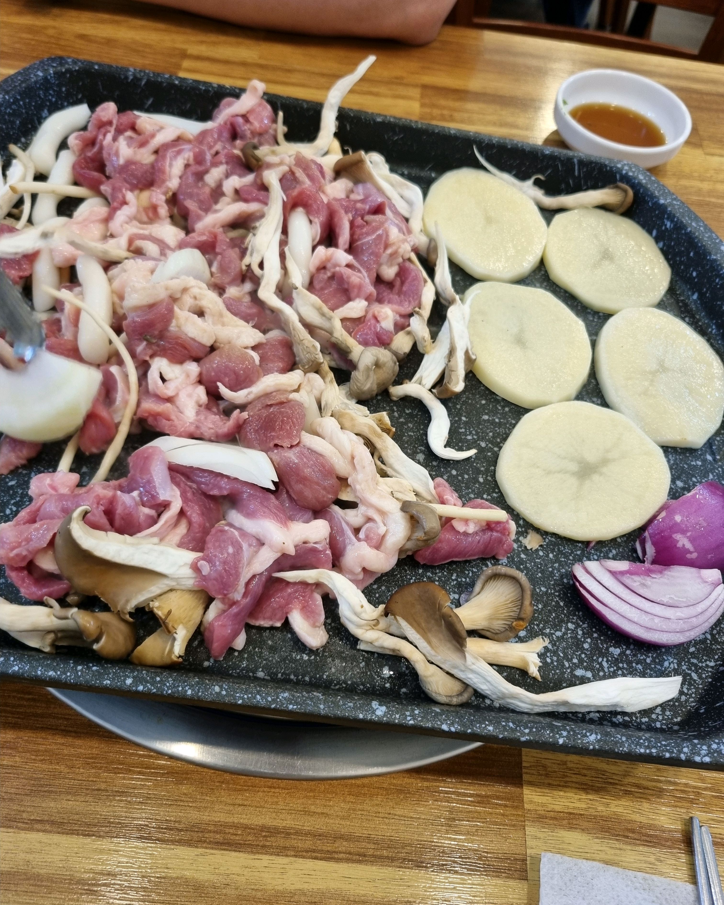 검색하다가 처음 왔는데 - 천호동 맛집 천호유황오리주물럭