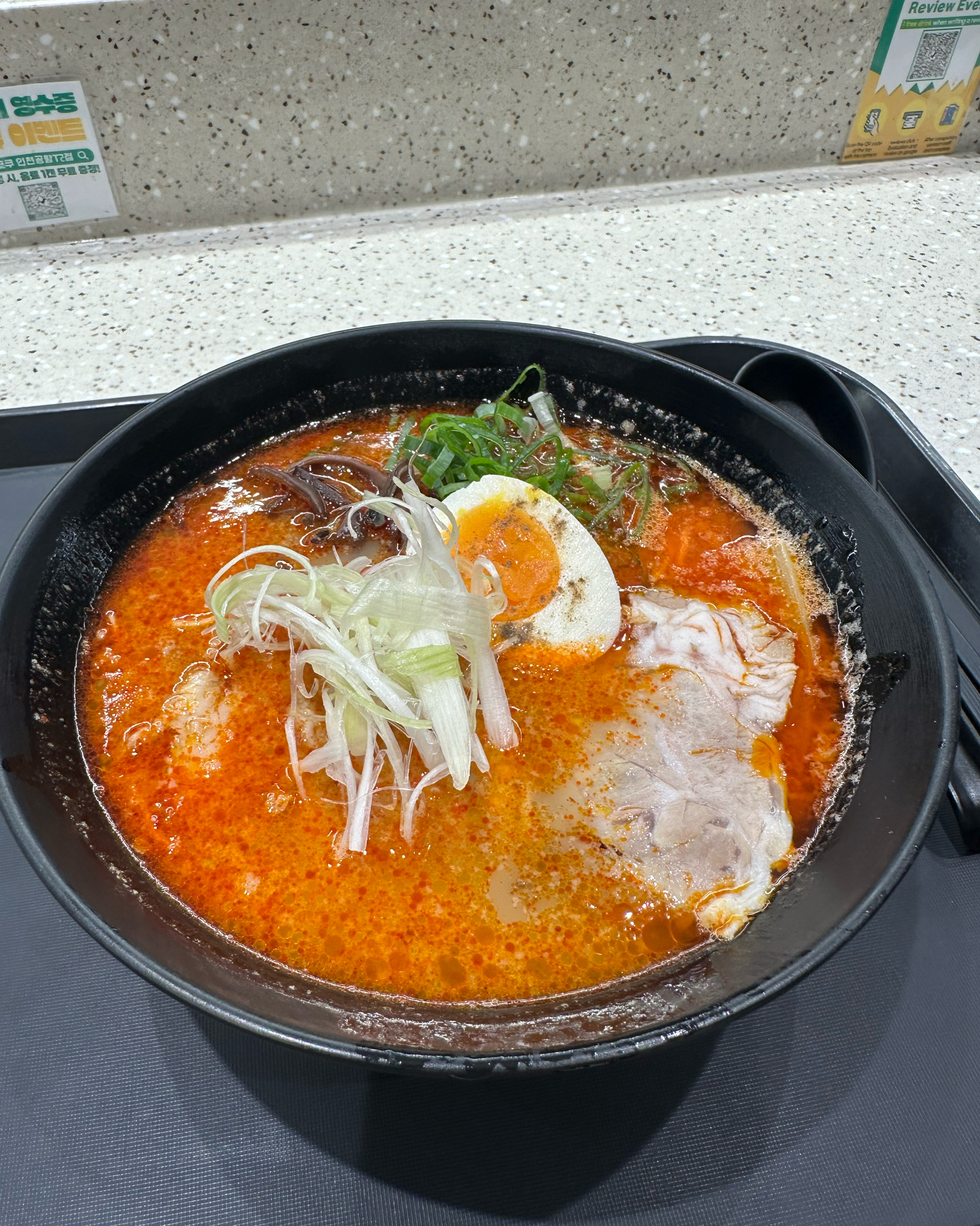[인천공항 맛집 롯데리아 인천공항 T2 AS서편] 직접 가본 로컬 리뷰