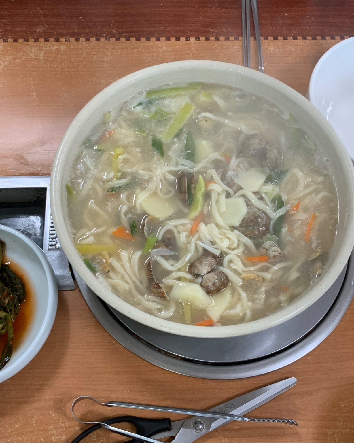 [안산 맛집 바지락마을손칼국수 대부도 본점] 직접 가본 로컬 리뷰