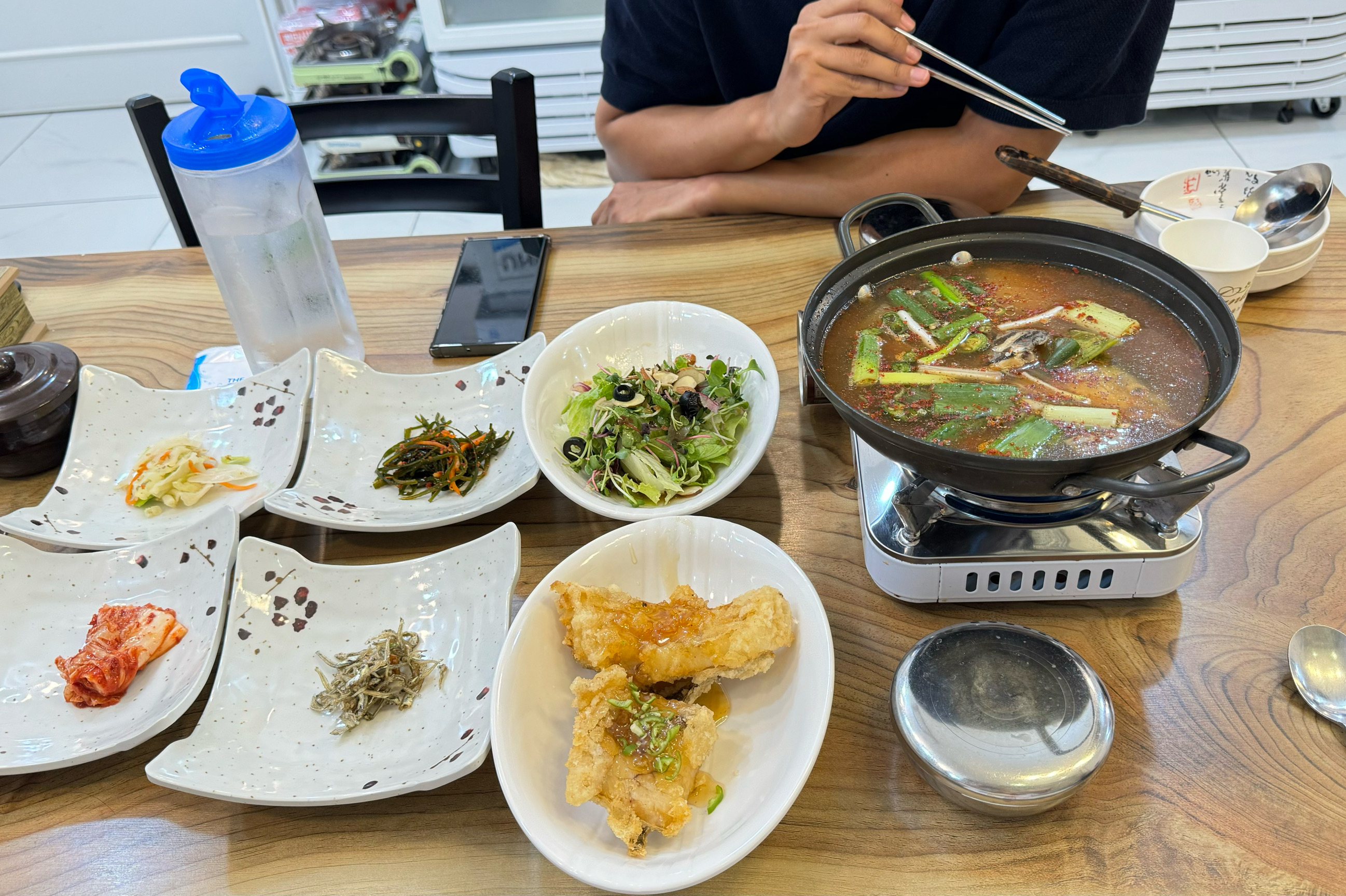 상차림 전체 모습