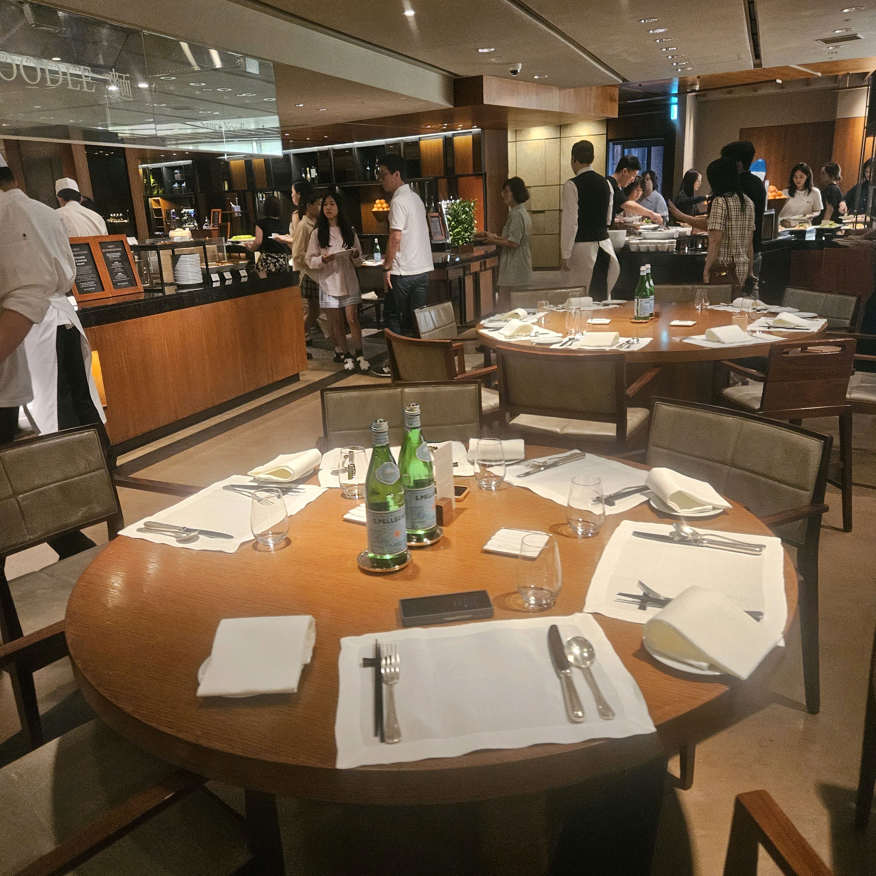 Seoul Shilla Hotel The Park View, a good restaurant in Jangchung-dong, Jung-gu, Seoul