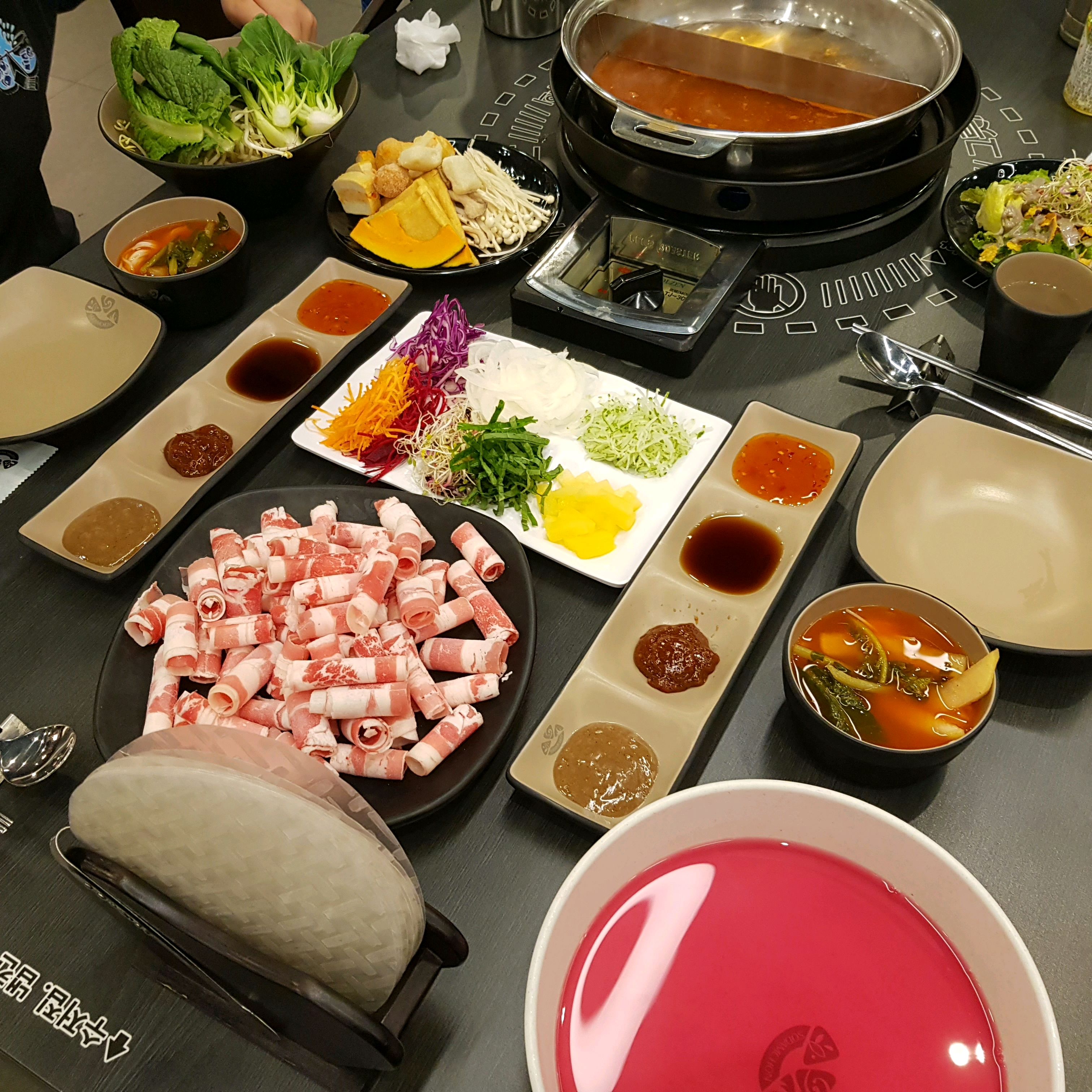 셀프바도 청결하게 관리되어 있고, 모든 재료도 신선하더라구요. - 상록수역 맛집 소담촌 롯데마트 상록수점