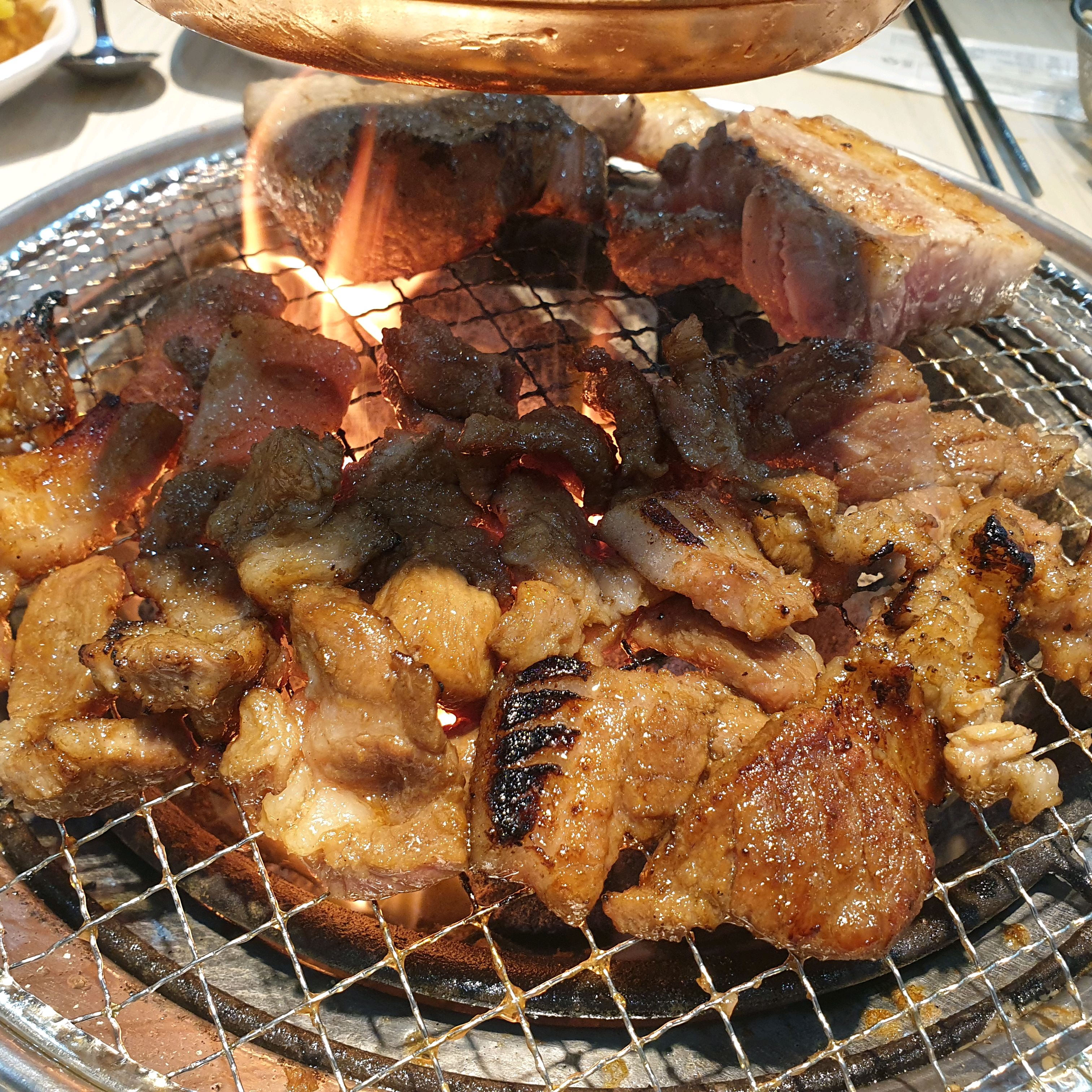 오랜만에 방문했습니다~고기 맛있고 냄새 안나고 - 봉담 맛집 명륜진사갈비 화성봉담본점