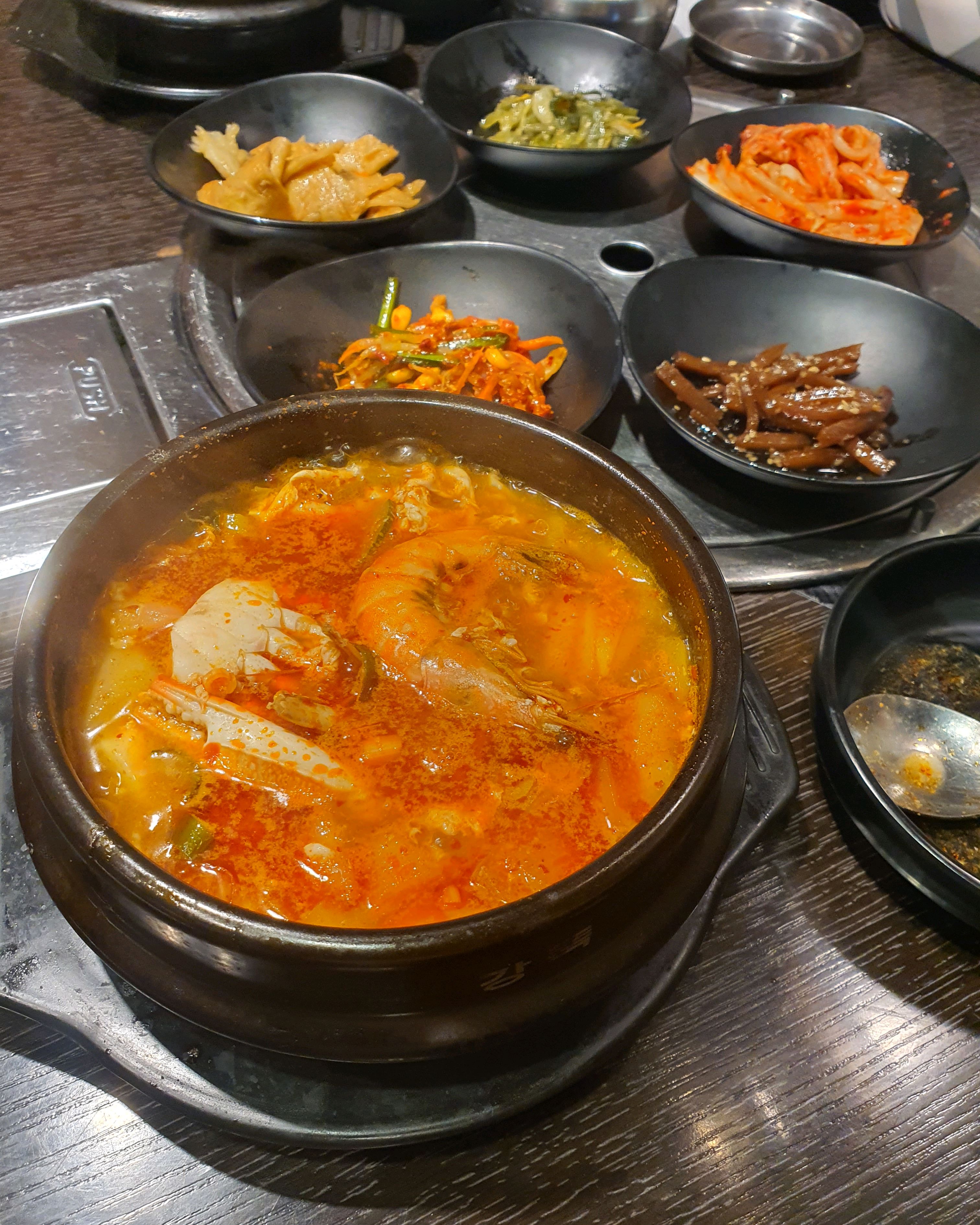The old farm Chungmuro branch in Pil-dong, Jung-gu, Seoul