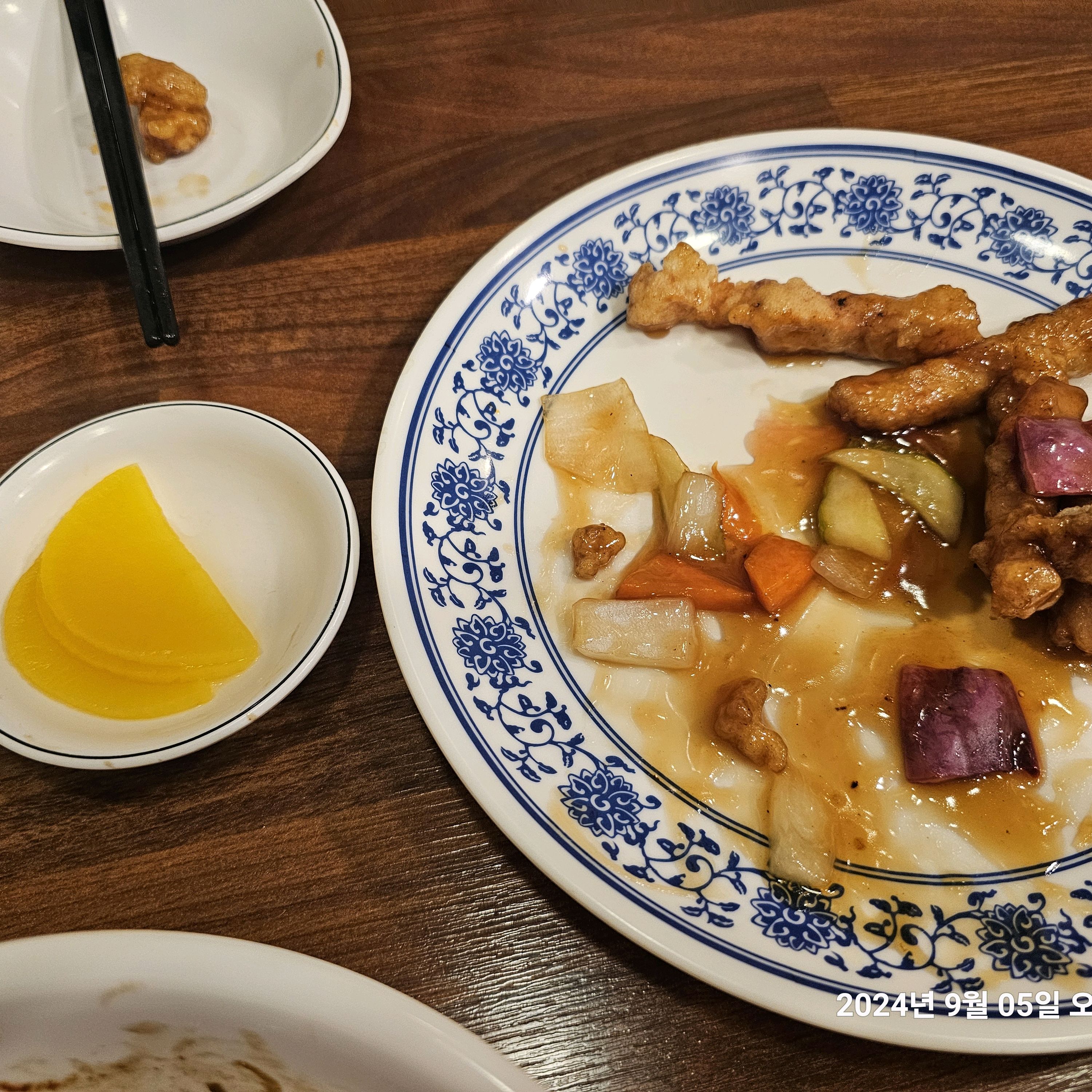 [명동 맛집 향미 명동점] 직접 가본 로컬 리뷰