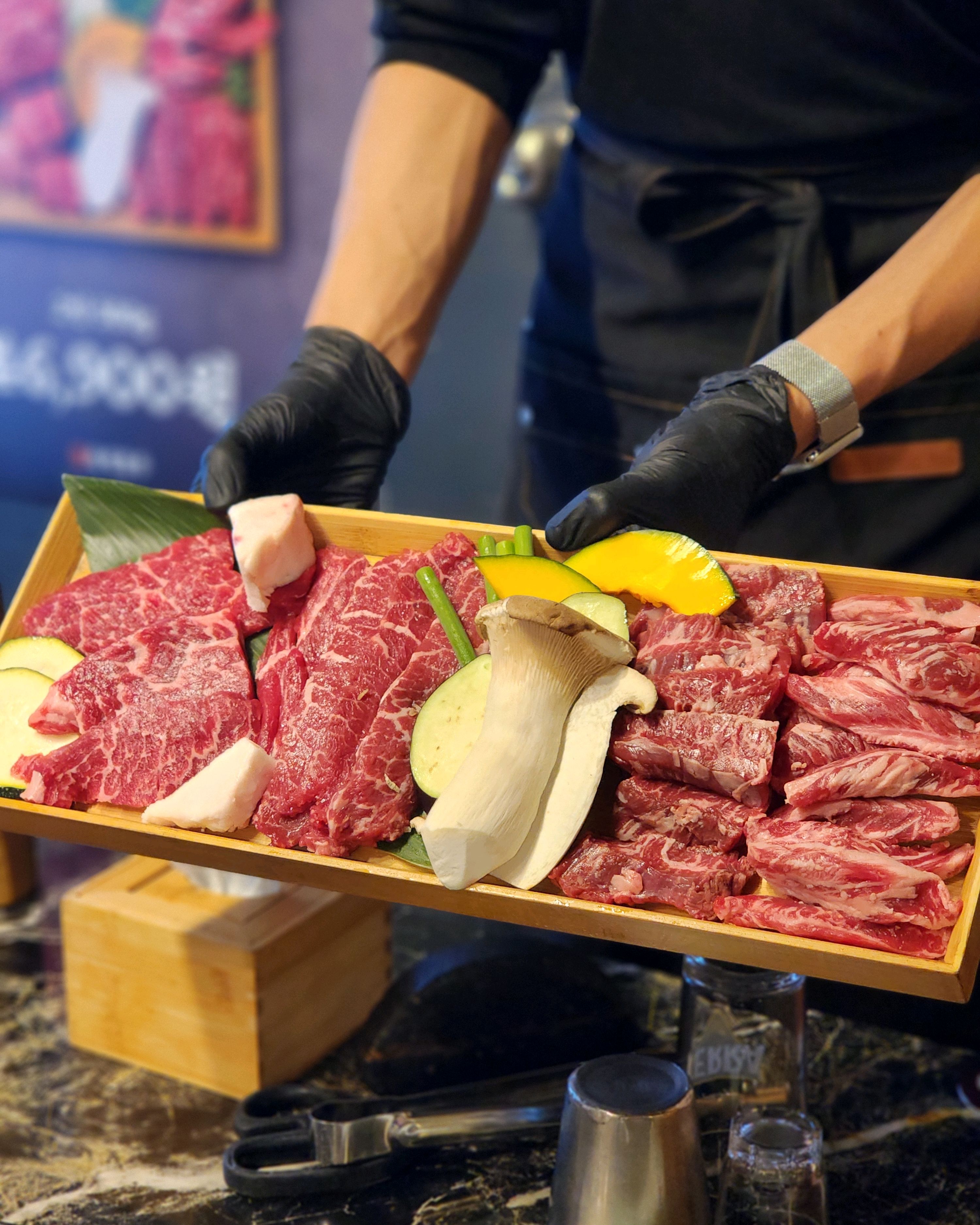 
인덕원역식당 육식본부
