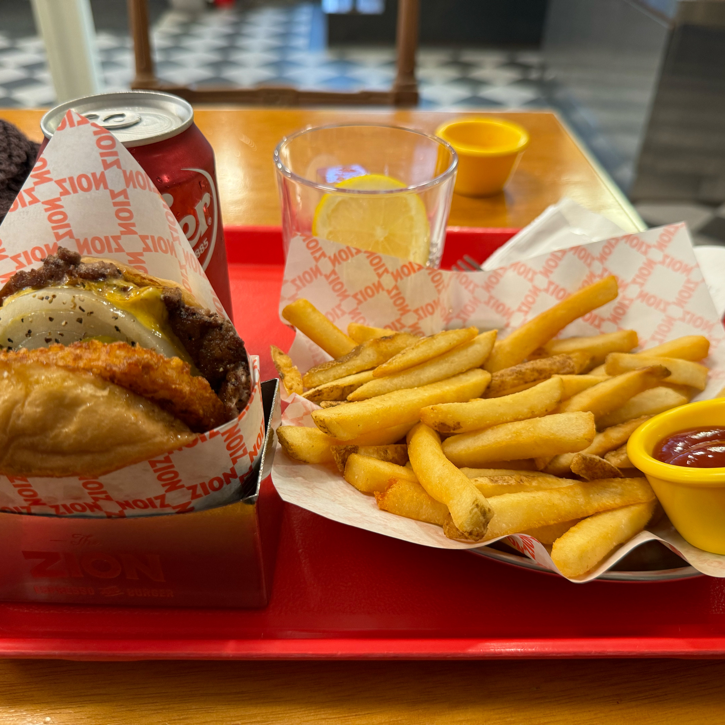 
서울시 강서구 염창동 맛집 자이온 등촌점