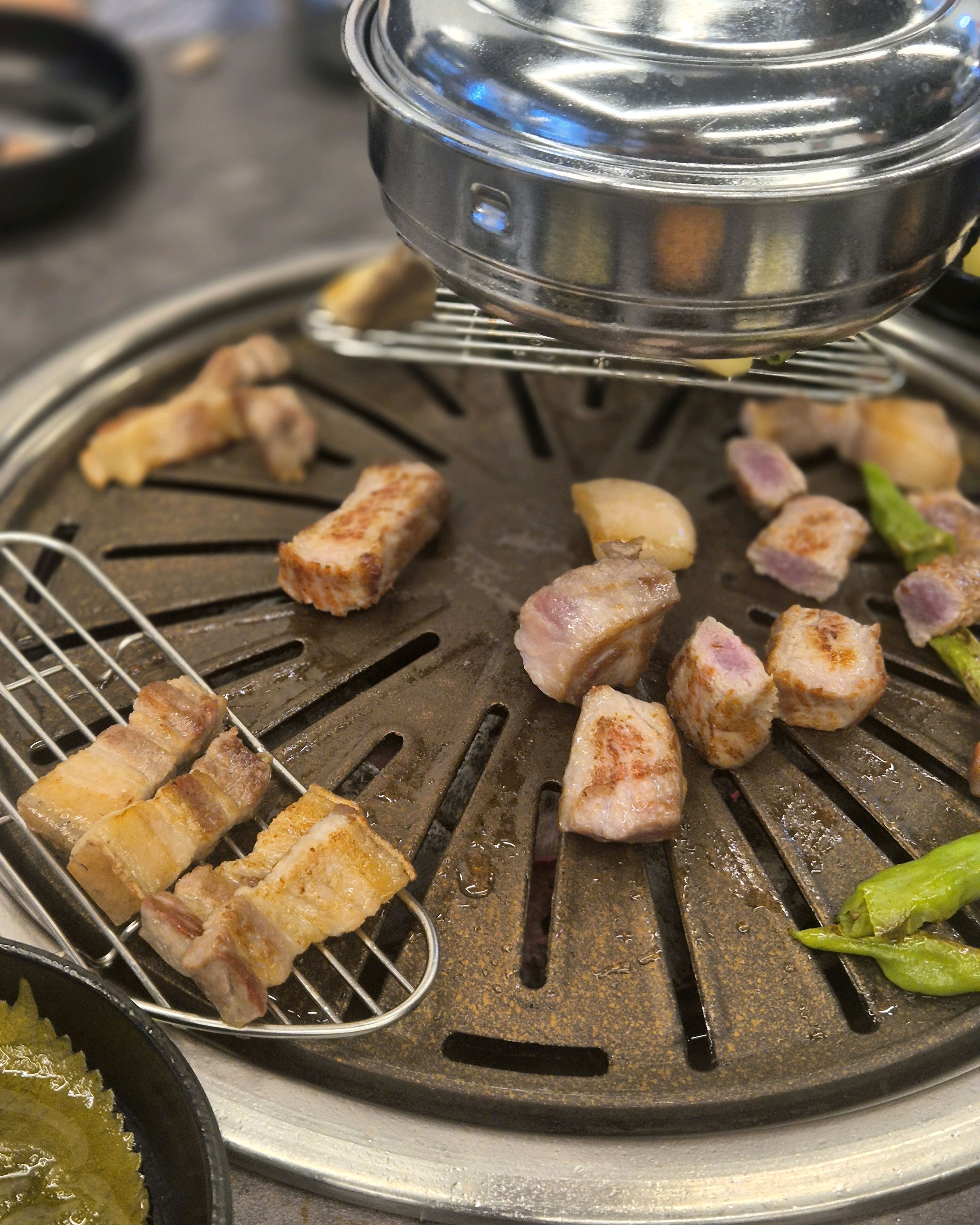 
서울시 송파구 가락본동 맛집 흑돈 1931