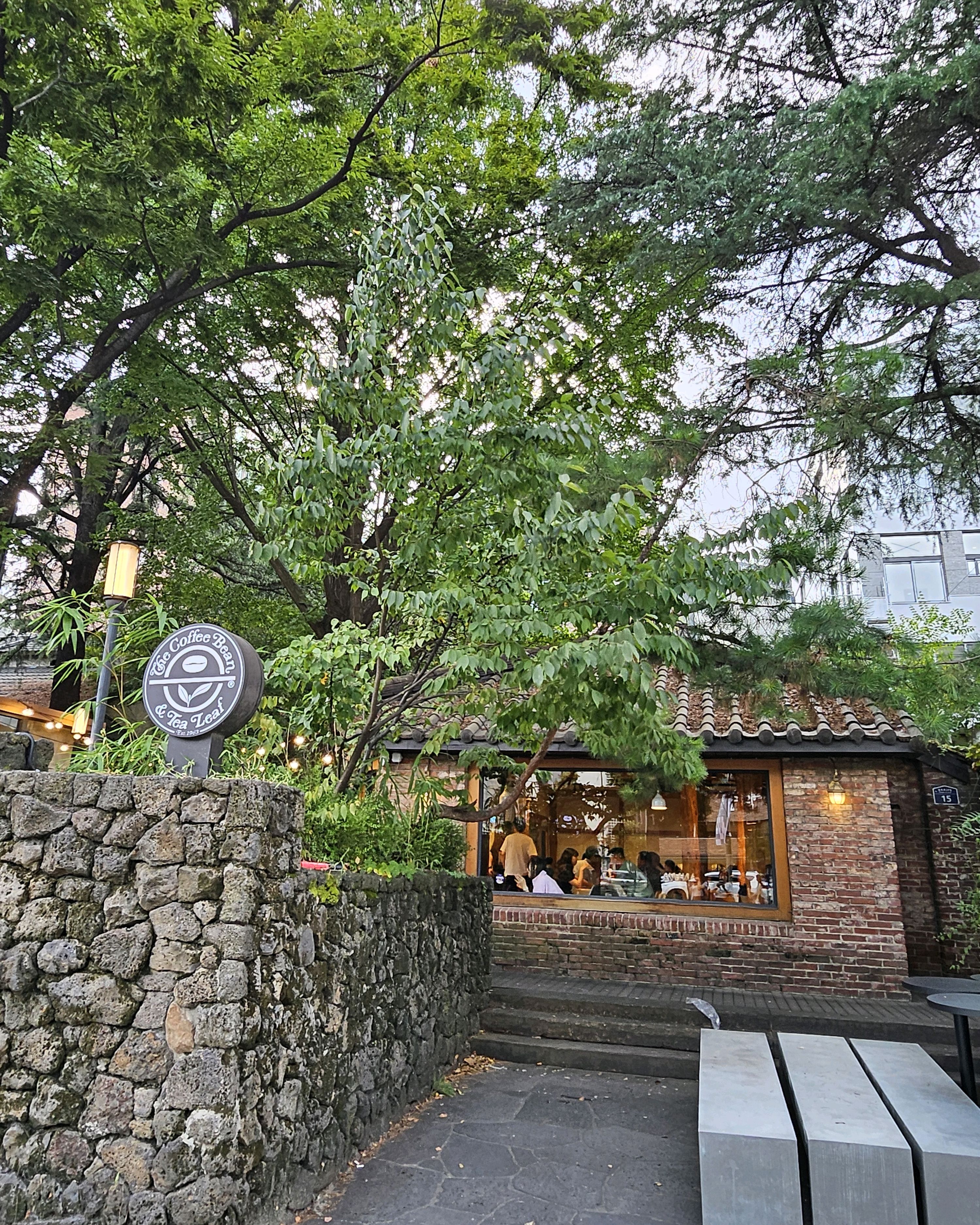 서울시 중구 장충동 맛집 커피빈 동대입구역점