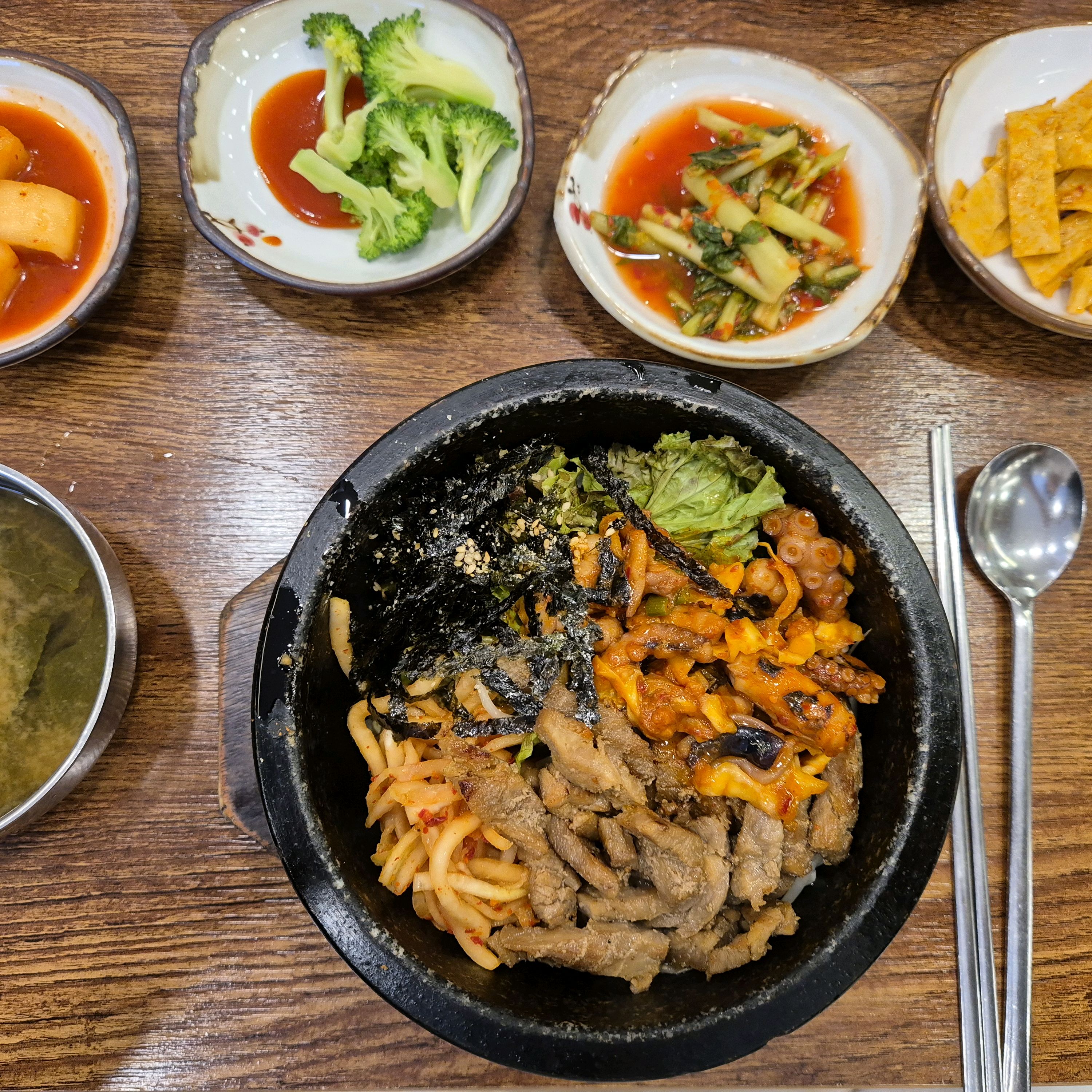  한국 서울 문정역 주변 한정식 레스토랑 궁채 NC백화점송파점