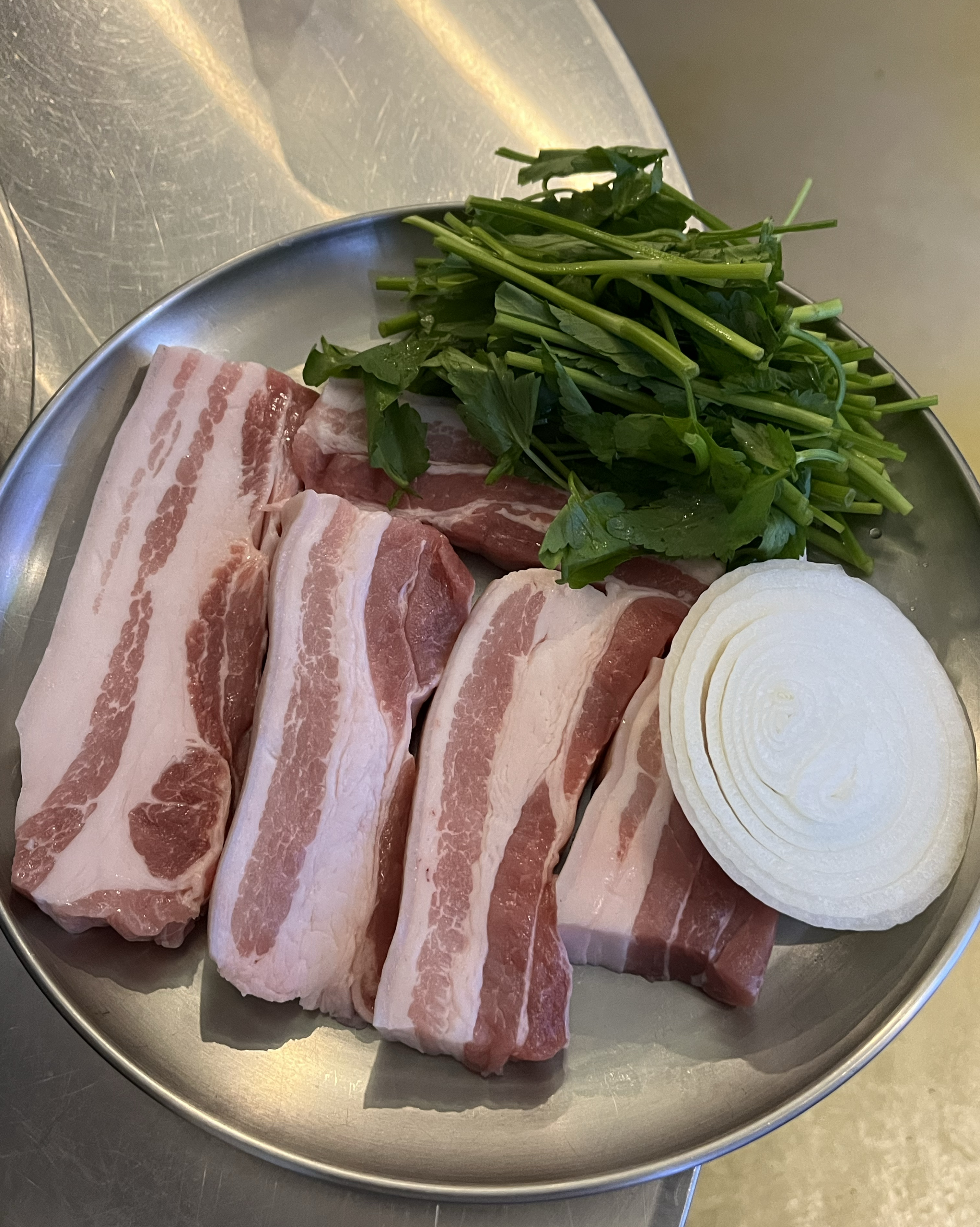 
서울시 마포구 염리동 맛집 무쇠뚜껑