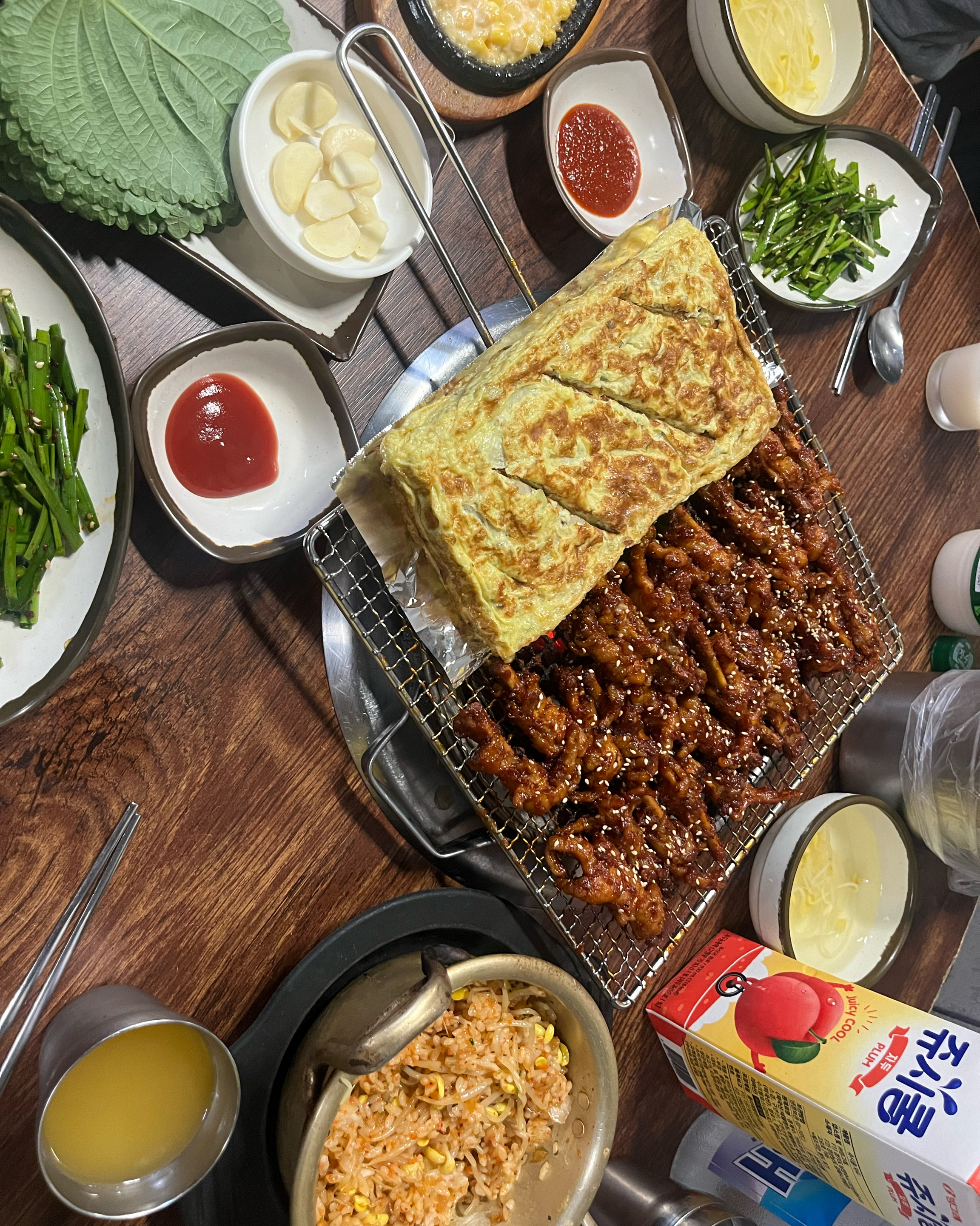 Yupgi Kkomdakbal, a famous restaurant in Bomun-dong, Seongbuk-gu, Seoul