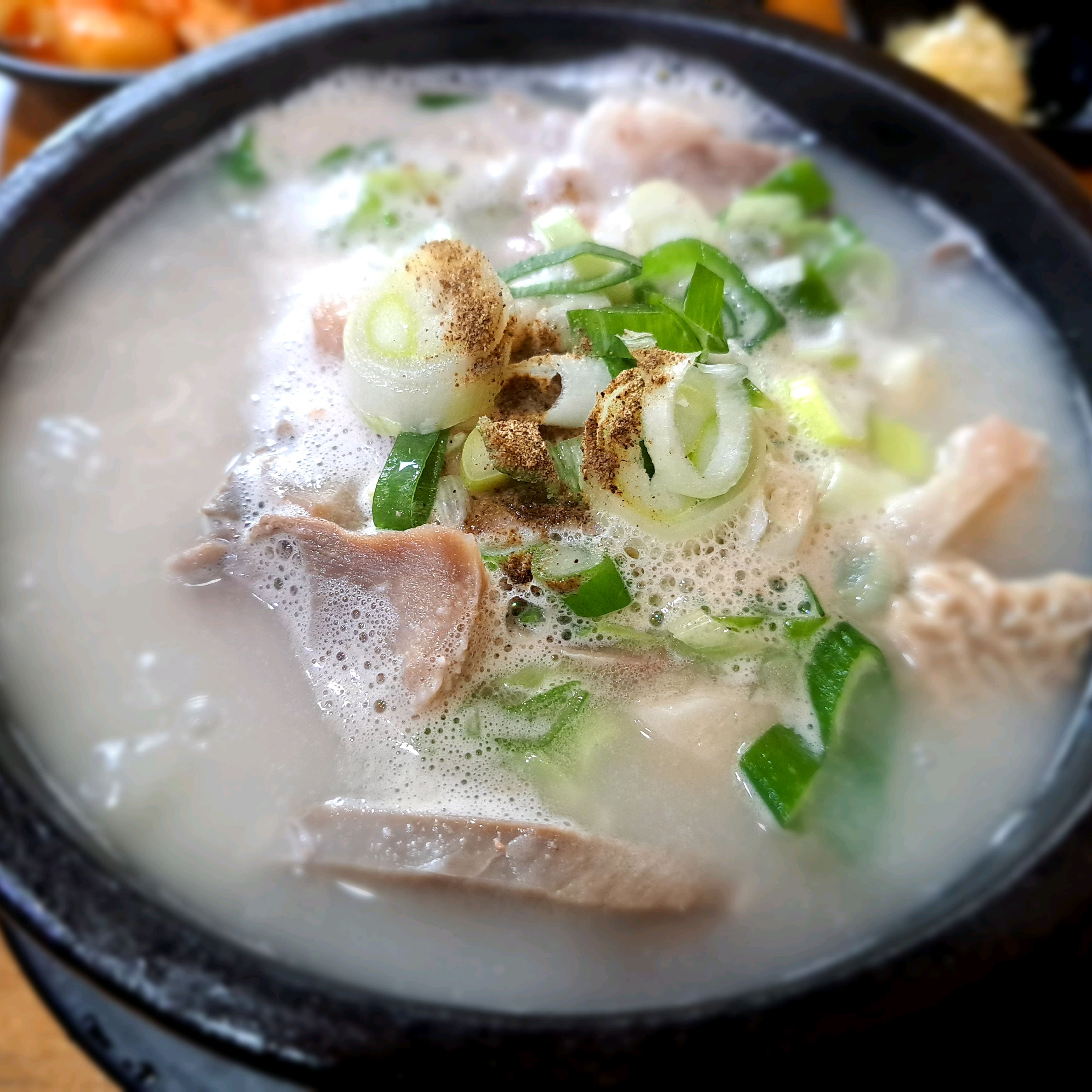 
서울시 영등포구 대림동 맛집 삼거리먼지막순대국