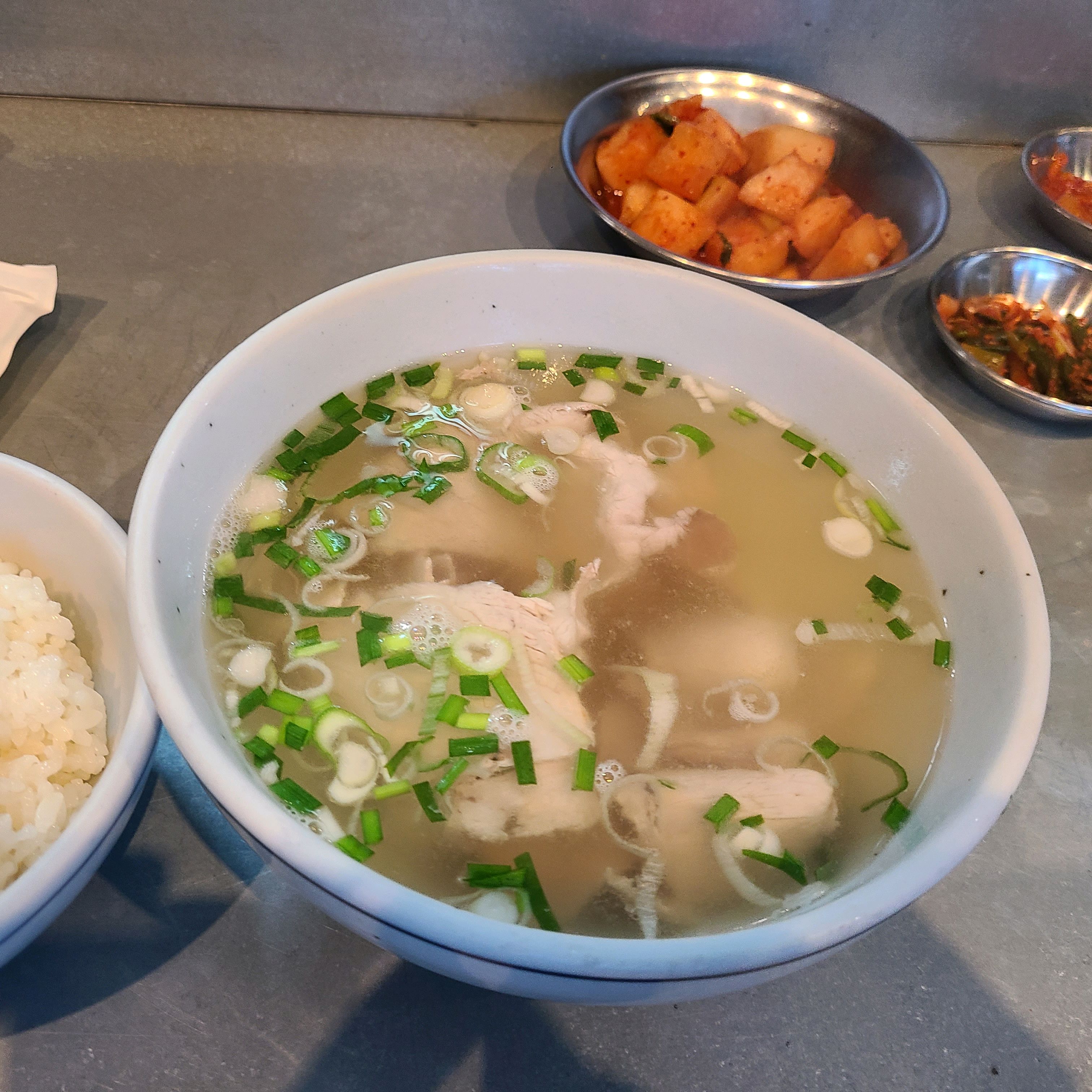 서울시 중구 소공동 맛집 광화문국밥
