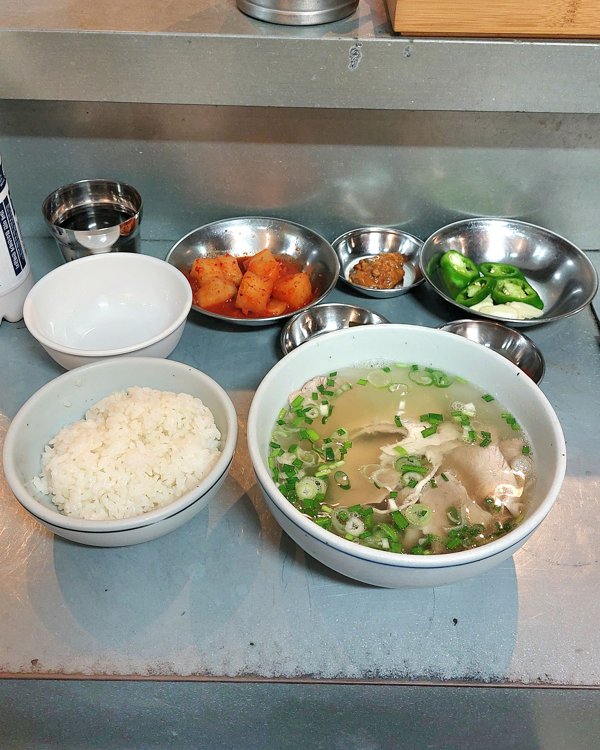 서울시 중구 소공동 맛집 광화문국밥