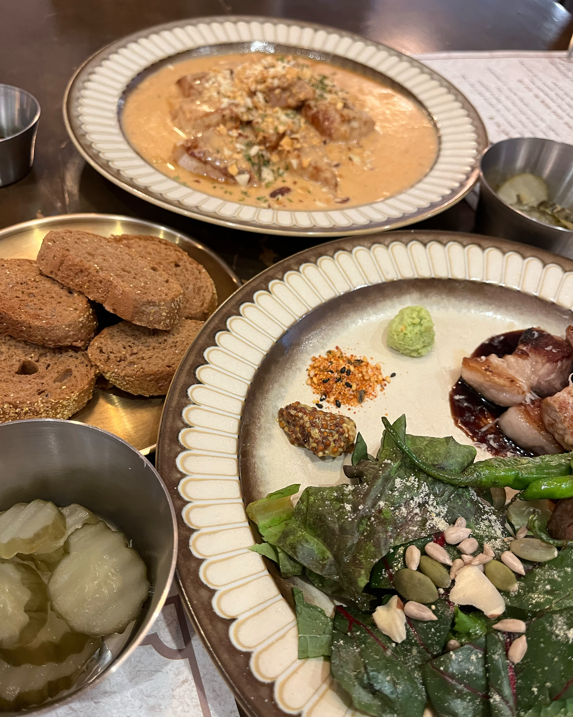  서울시 중구 필동 맛집 돗제