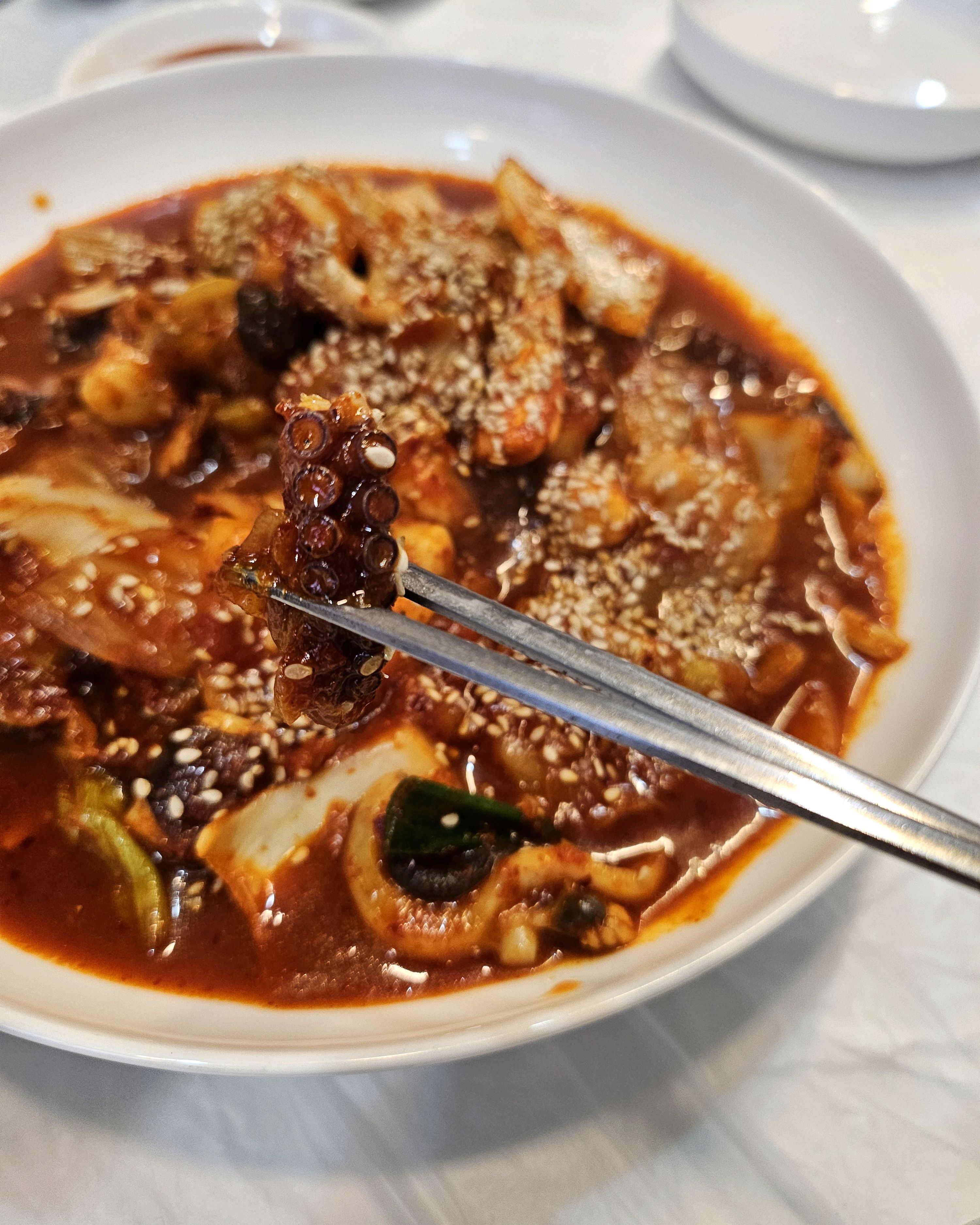 [동해 맛집 홍선장의밥상본점] 직접 가본 로컬 리뷰