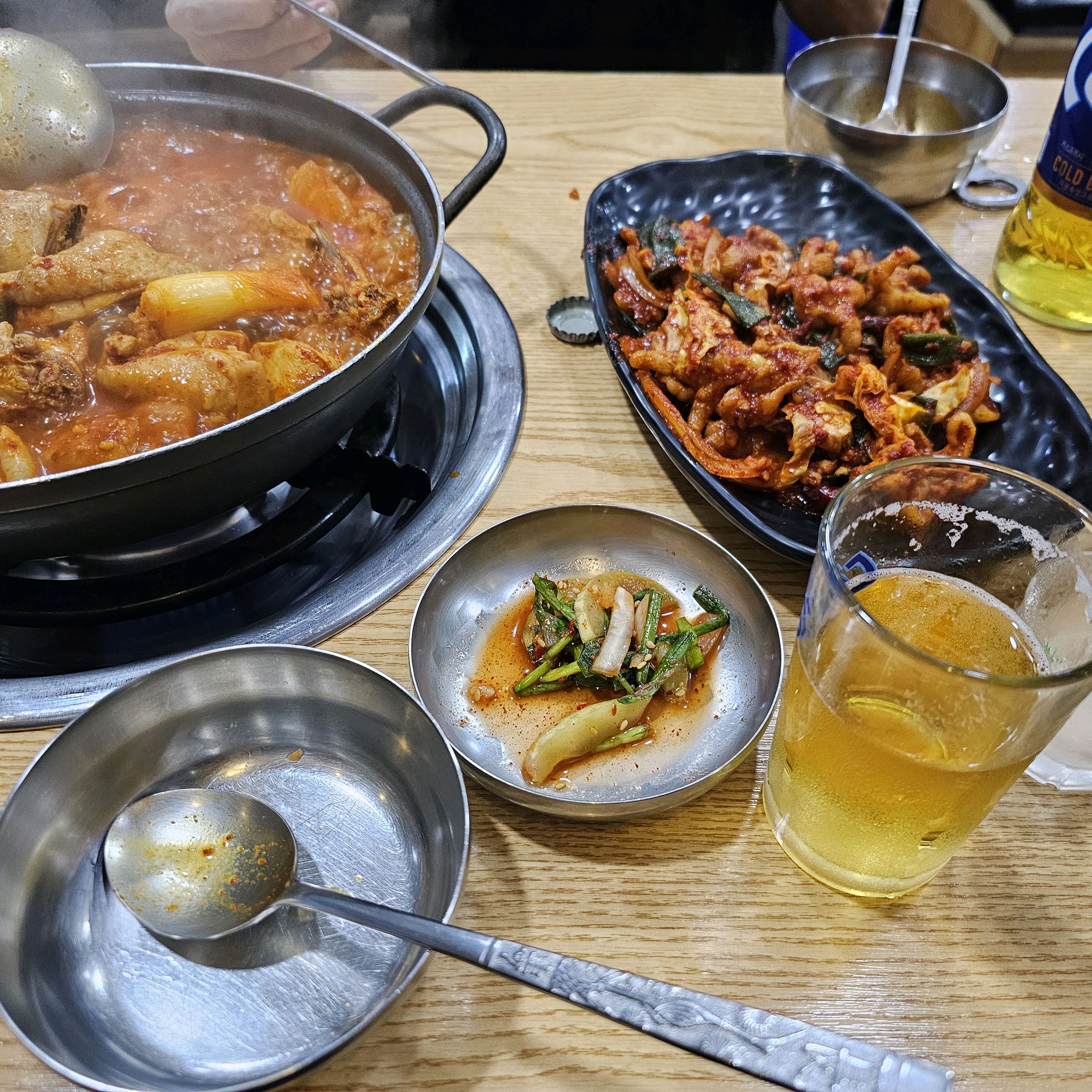 
서울시 동대문구 회기동 맛집 여기가좋겠네